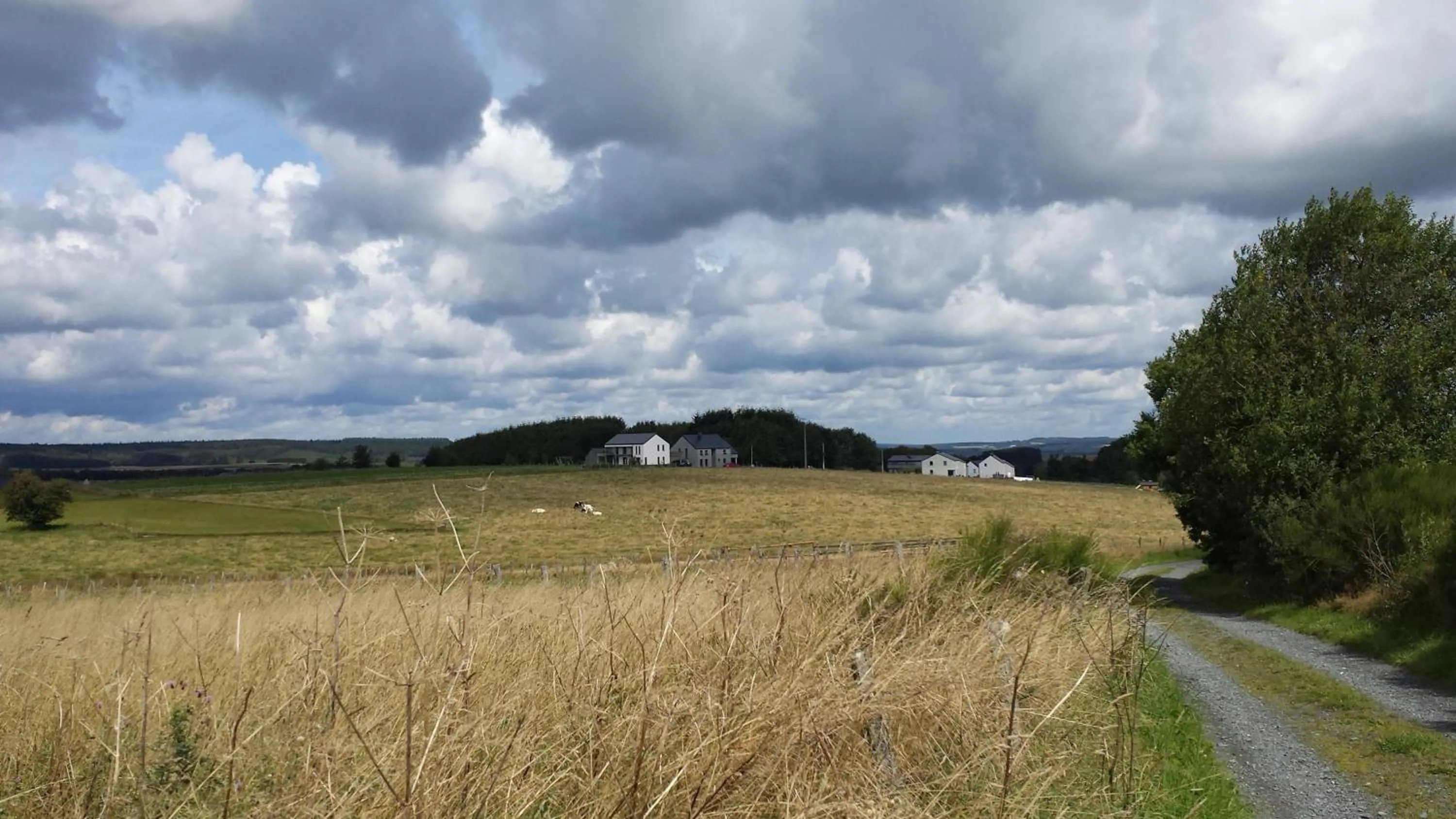 Facade/entrance in B&B La Chabetaine