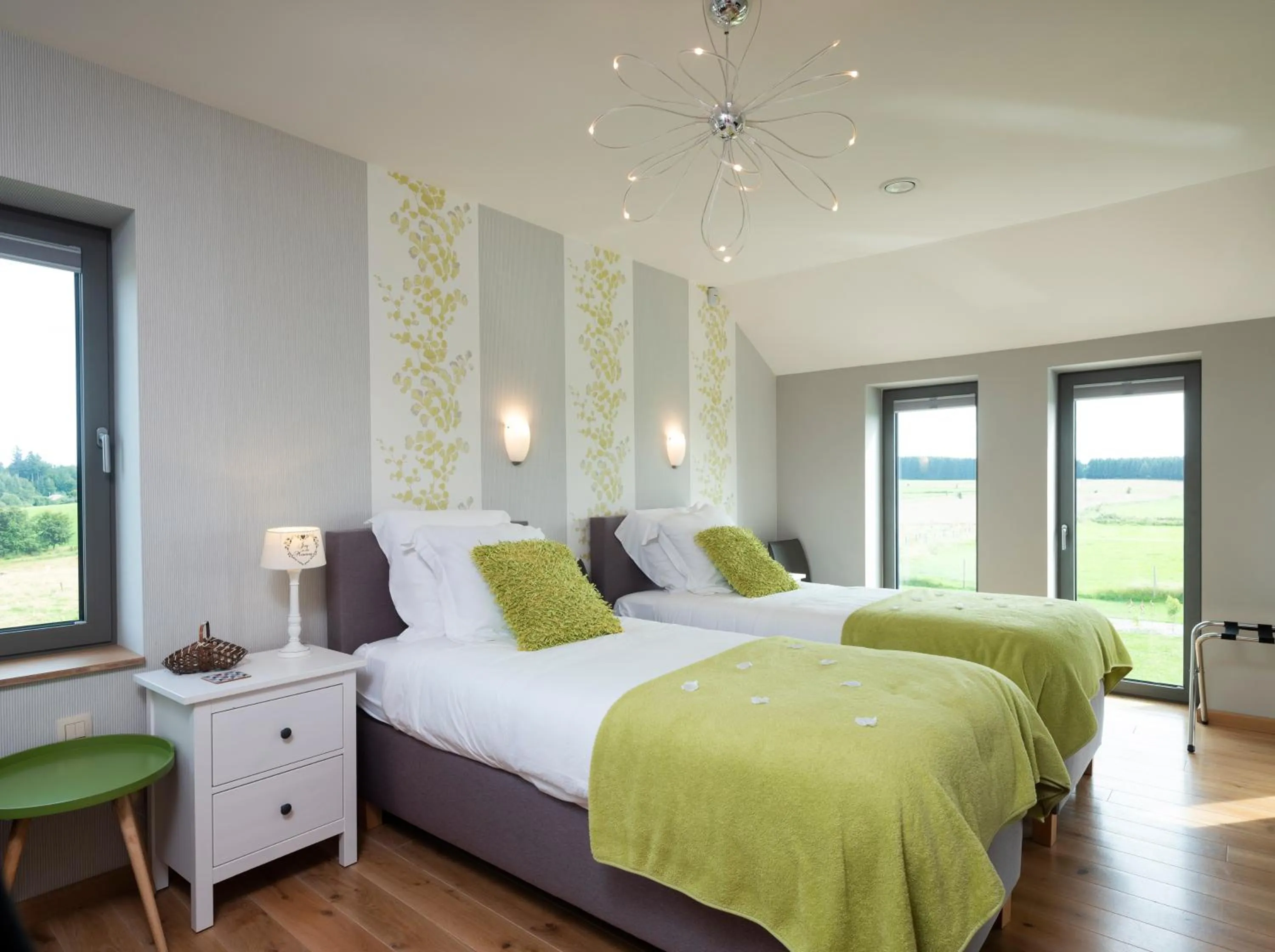 Bedroom, Bed in B&B La Chabetaine