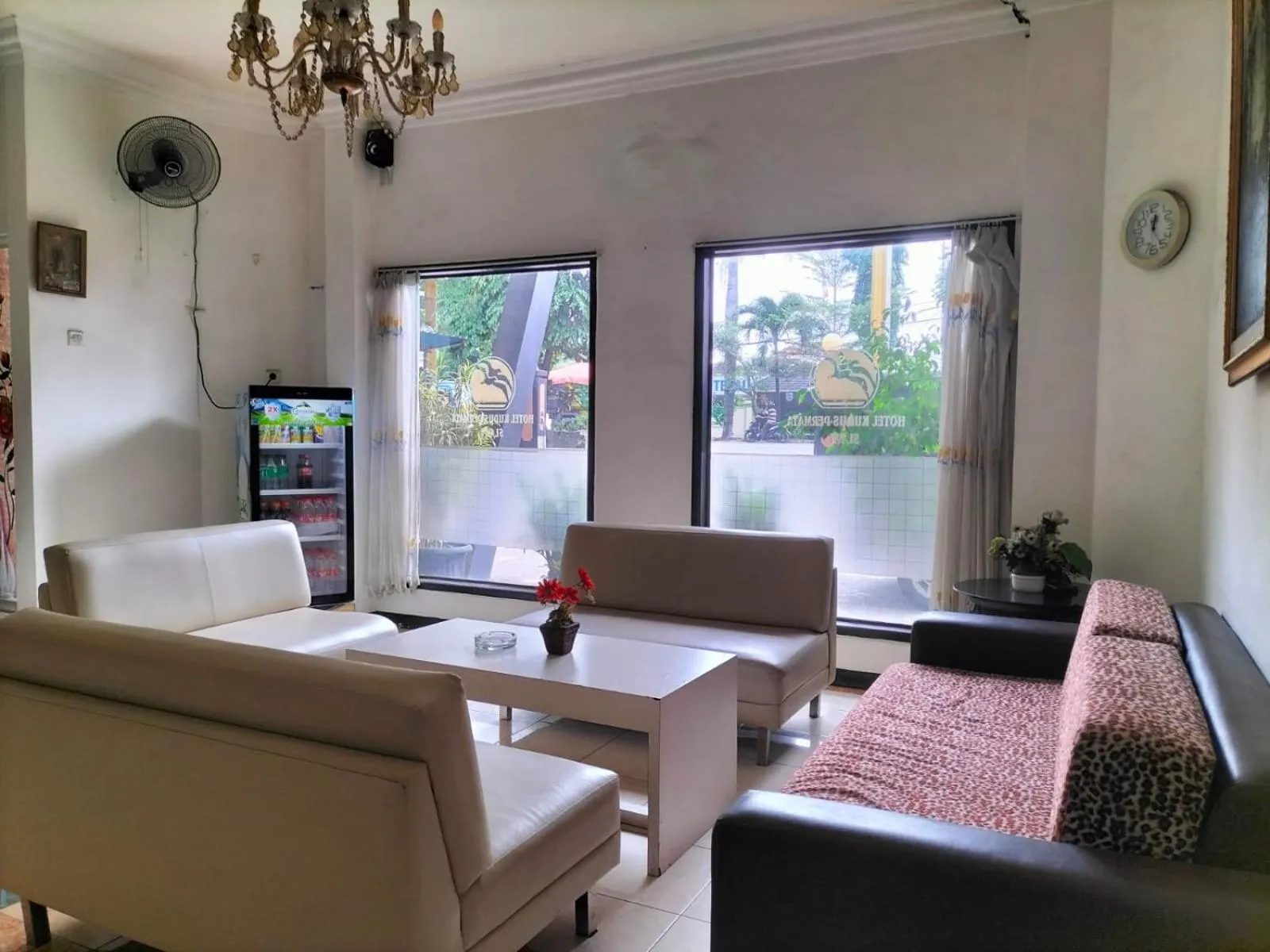 Lobby or reception in Hotel Kudus Permata