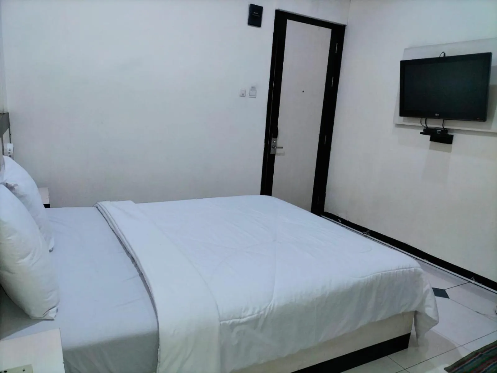 Bedroom, Bed in Hotel Kudus Permata