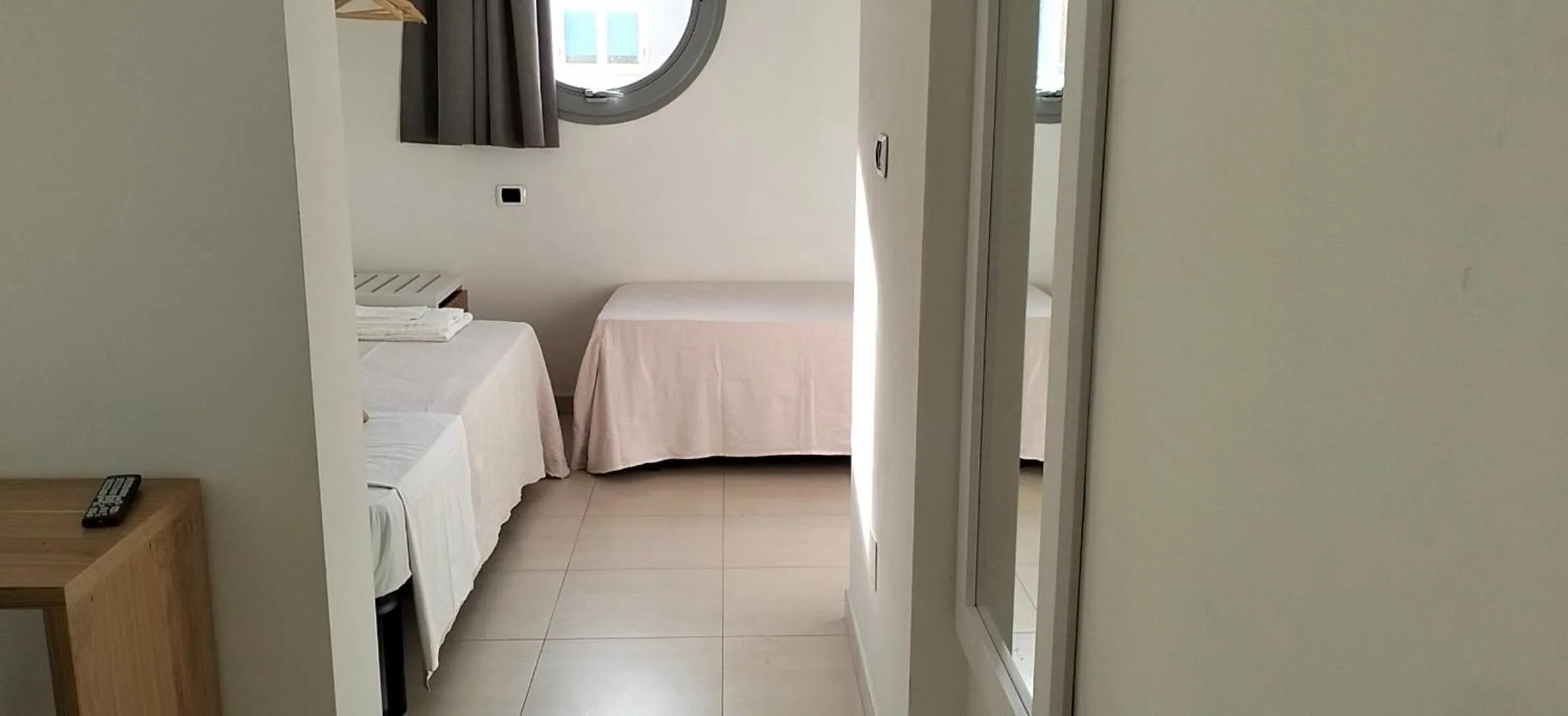 Bedroom, Bed in Hotel Riviera