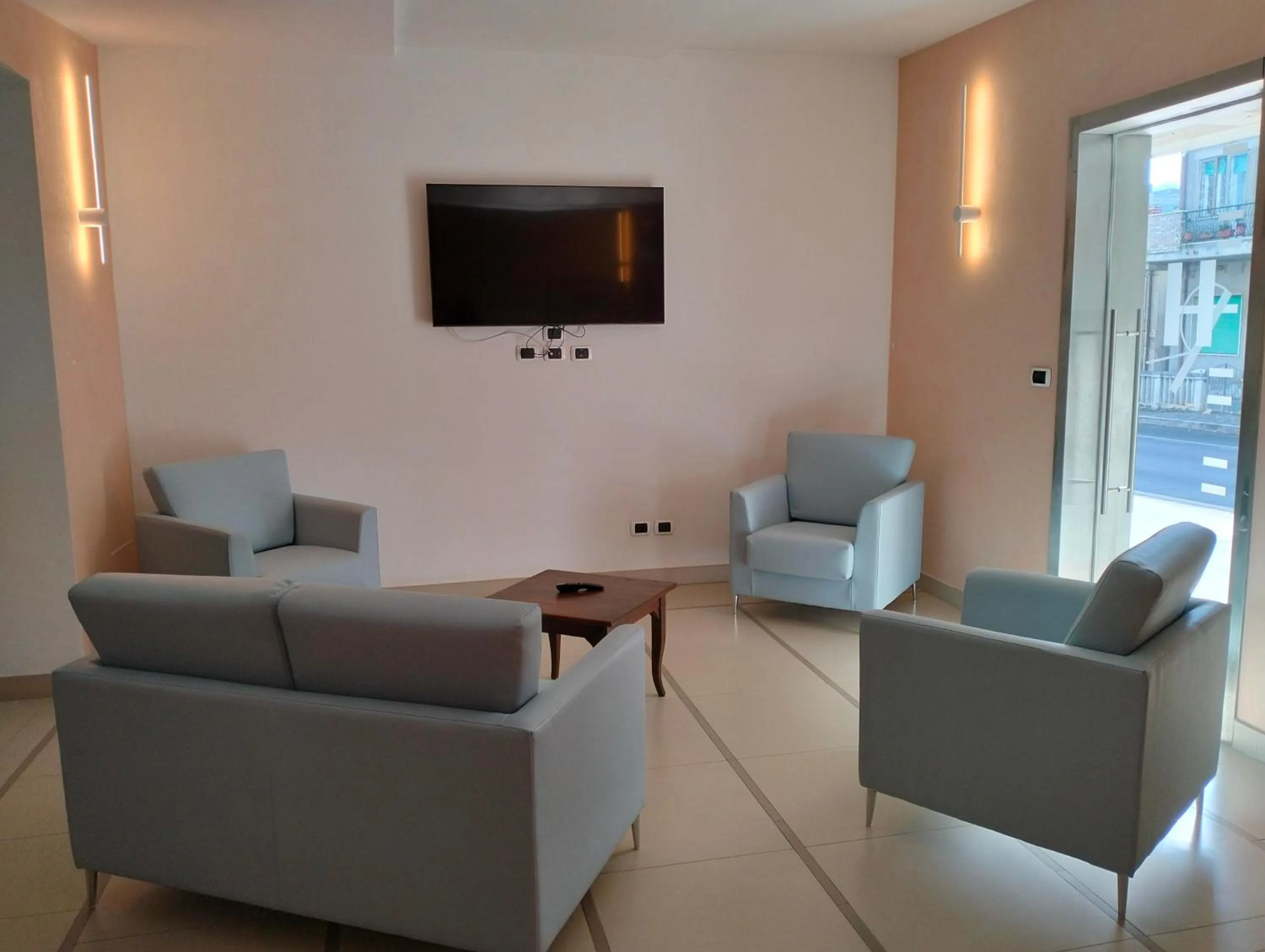 Seating area in Hotel Riviera