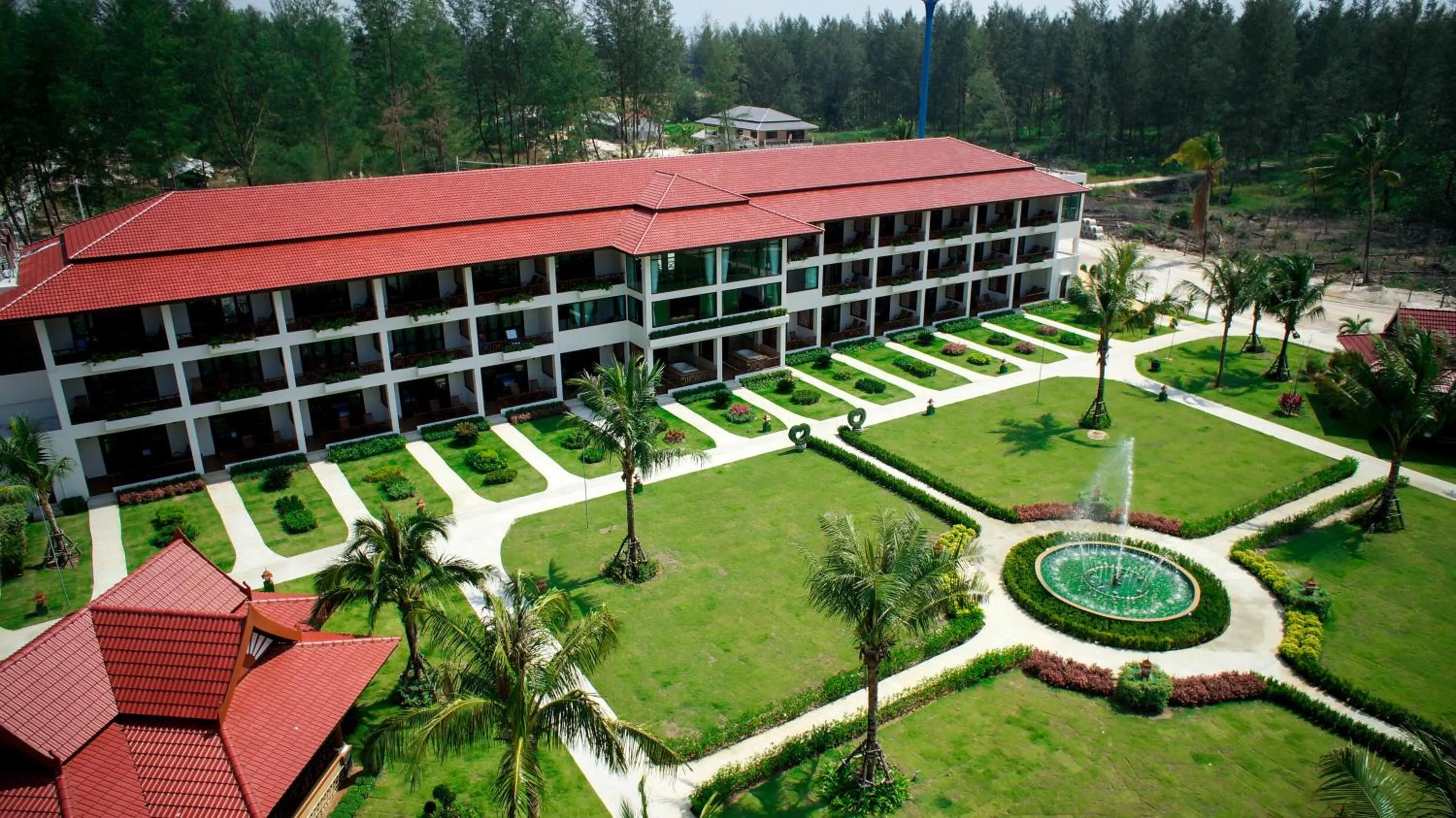 Facade/entrance in The Sunset Beach Resort - Koh Kho Khao