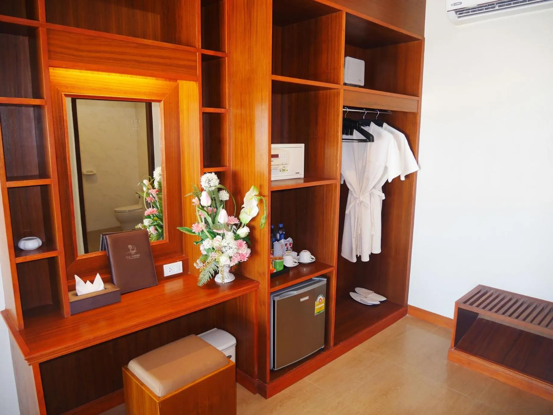 Coffee/tea facilities in The Sunset Beach Resort - Koh Kho Khao