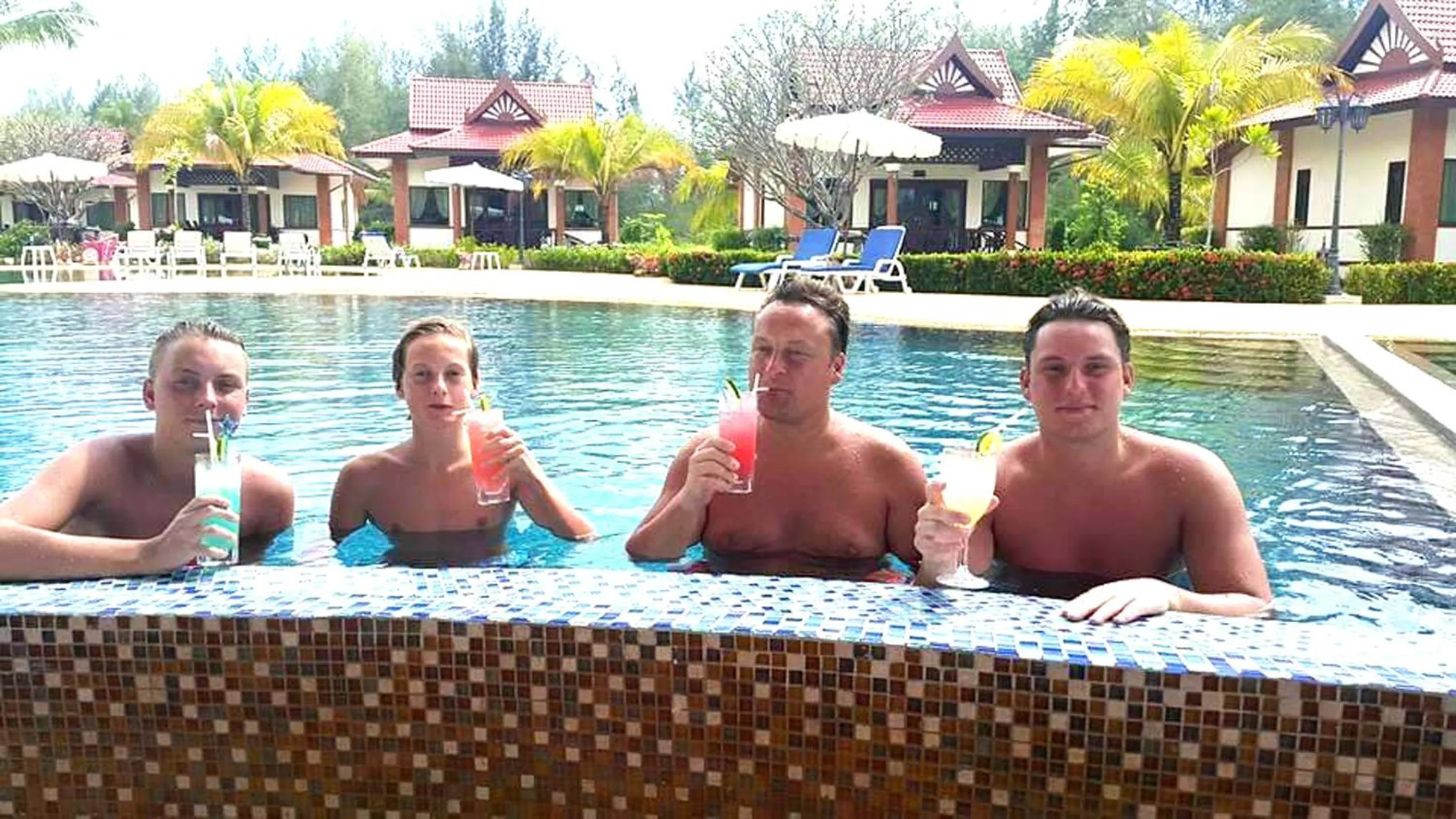 Entertainment in The Sunset Beach Resort - Koh Kho Khao