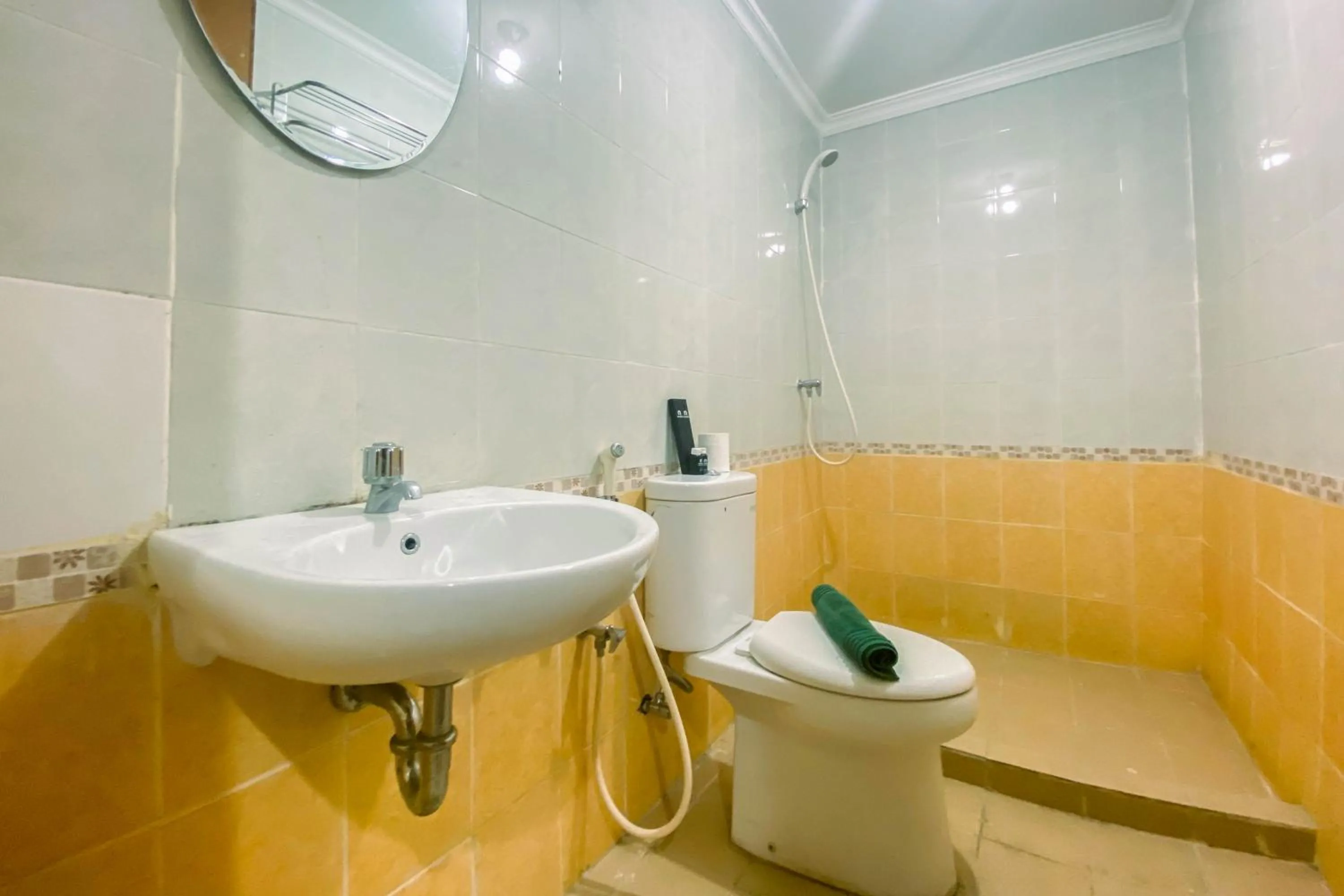 Relaxing 2BR at Grand Palace Kemayoran Apartment By Travelio