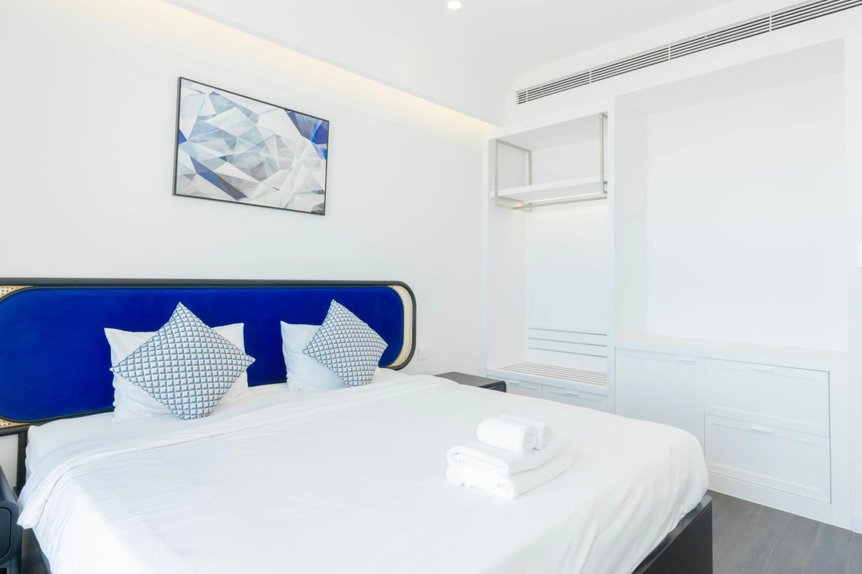 Bedroom, Bed in Elyday Apartment Hillside Phu Quoc - Sea & Firework view