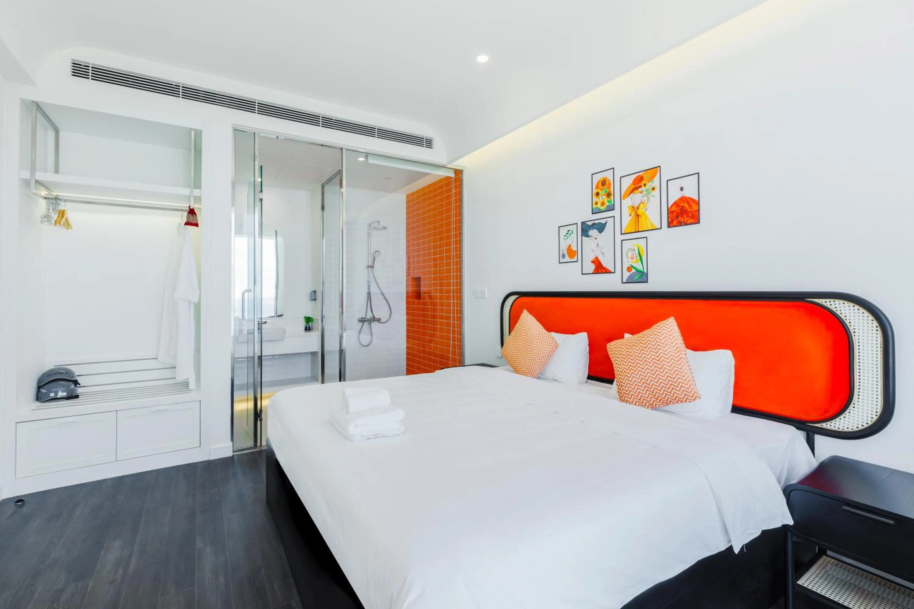 Bedroom, Bed in Elyday Apartment Hillside Phu Quoc - Sea & Firework view