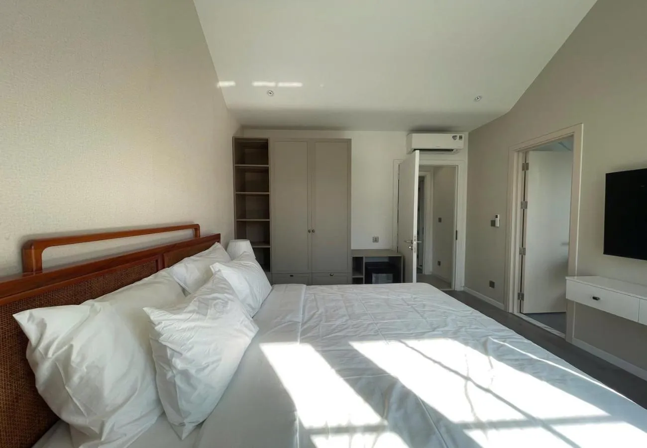 Bed in Elyday Apartment Hillside Phu Quoc - Sea & Firework view