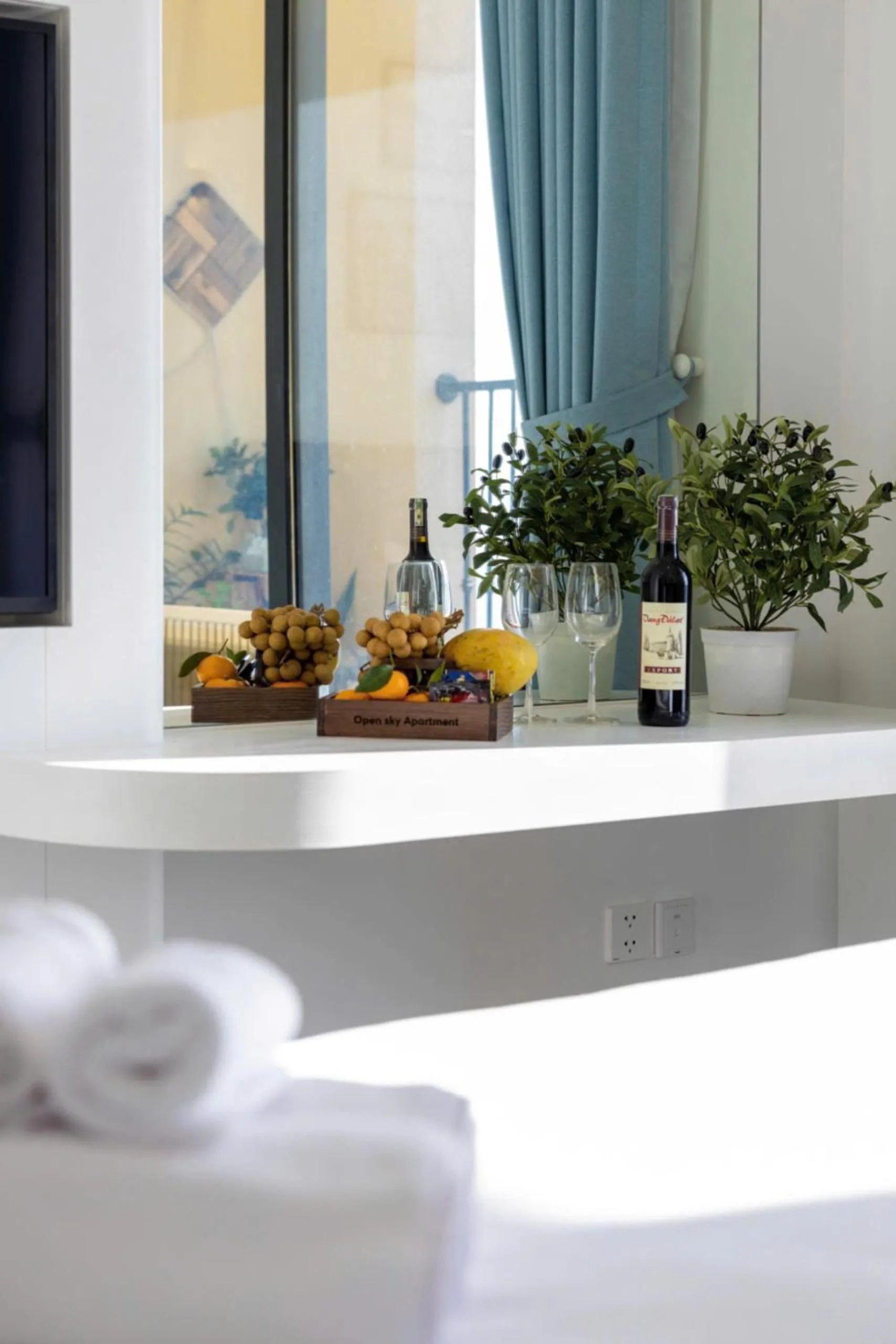 Photo of the whole room, Bed in Elyday Apartment Hillside Phu Quoc - Sea & Firework view