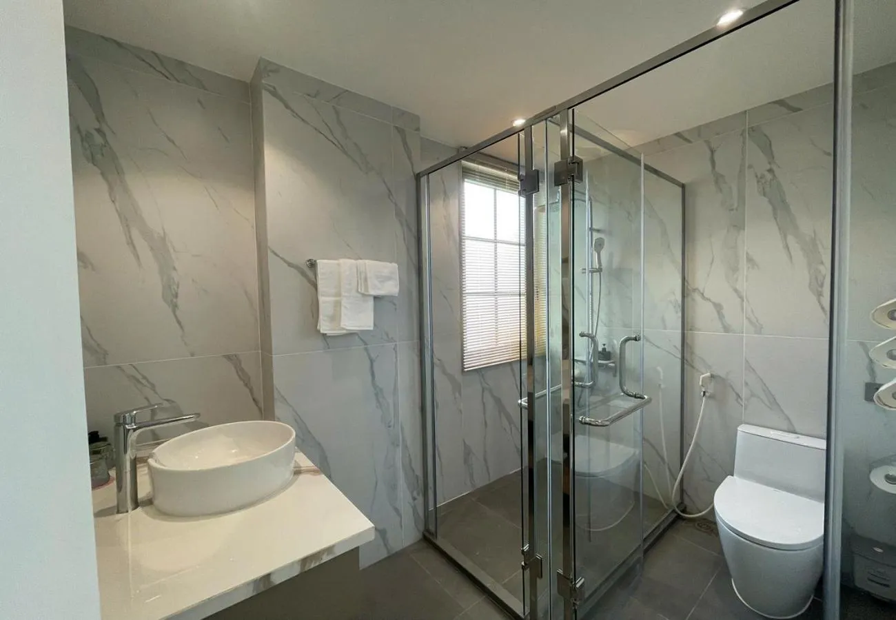 Bathroom in Elyday Apartment Hillside Phu Quoc - Sea & Firework view