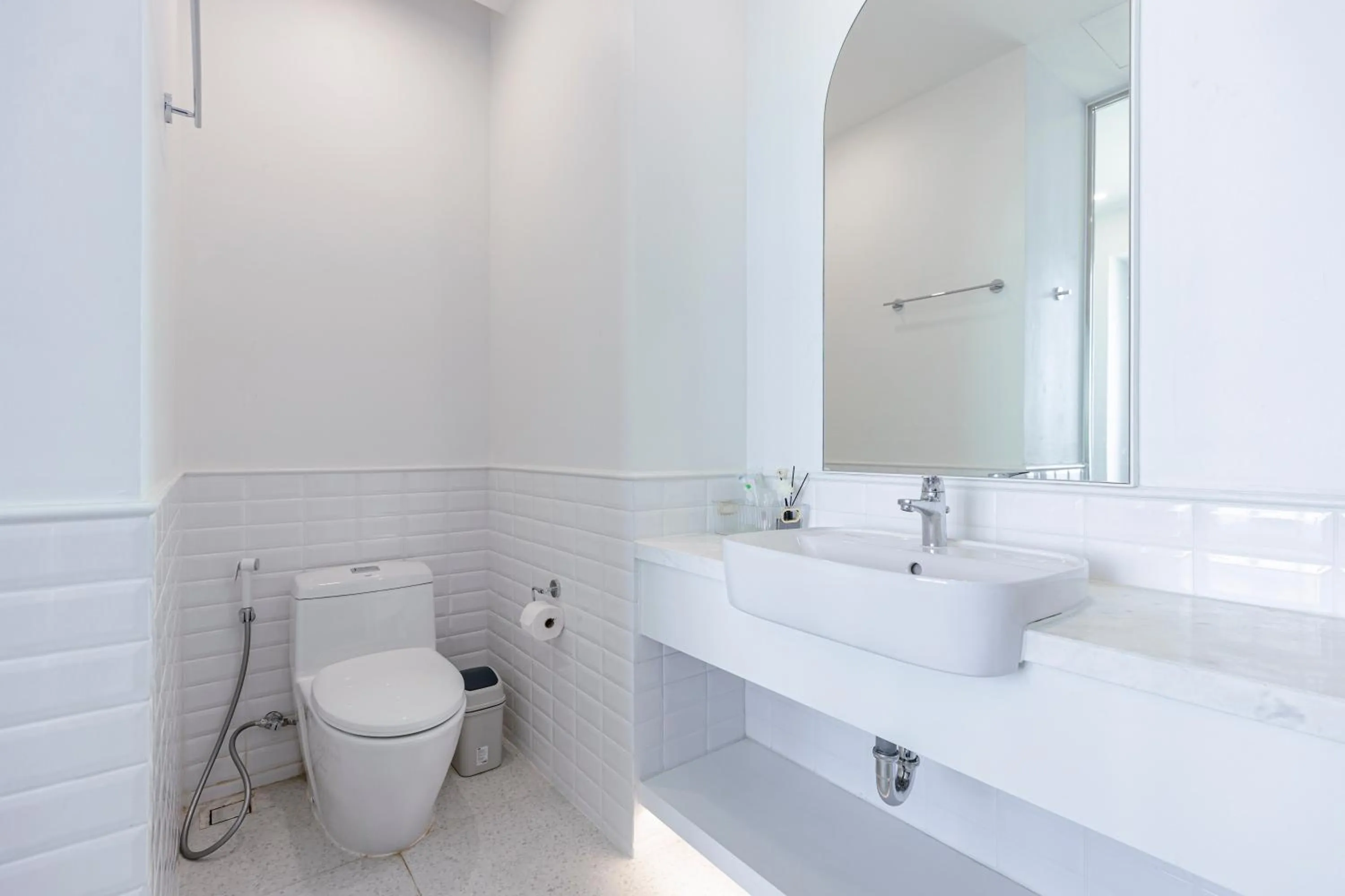 Bathroom in Elyday Apartment Hillside Phu Quoc - Sea & Firework view