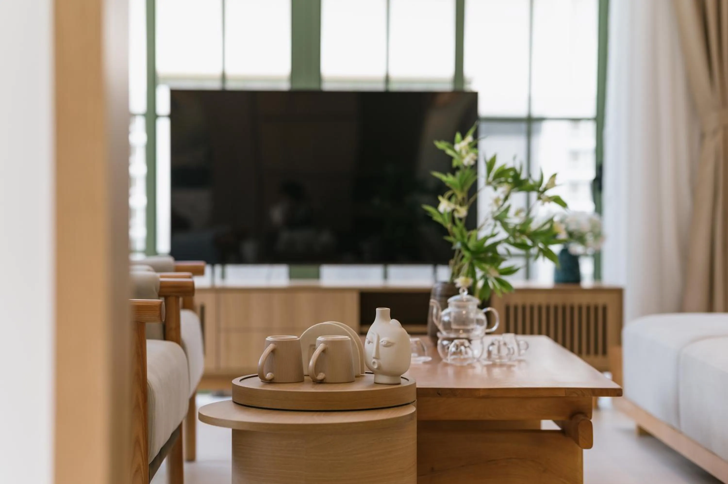 TV and multimedia in Elyday Apartment Hillside Phu Quoc - Sea & Firework view