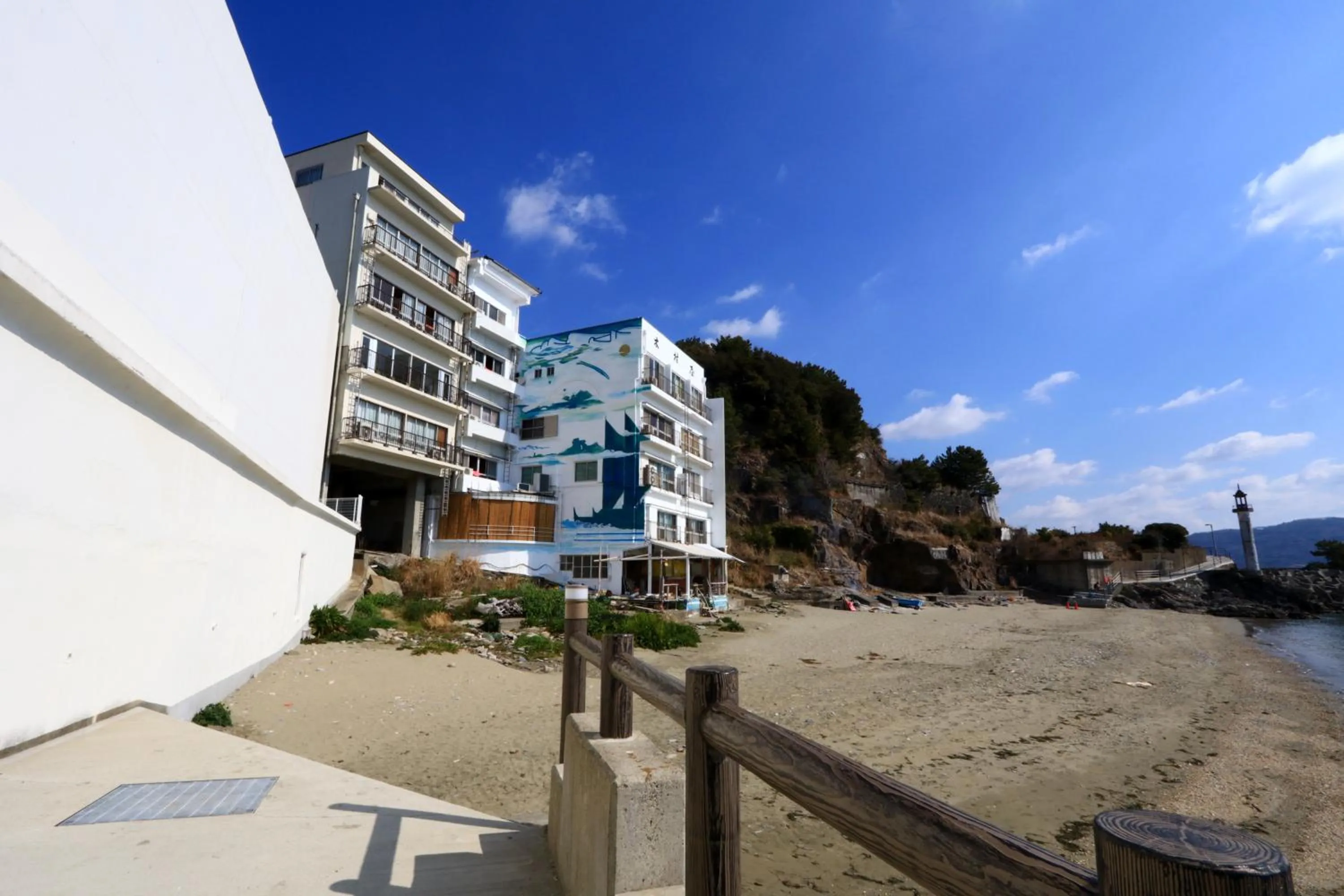 Property building in Kimuraya