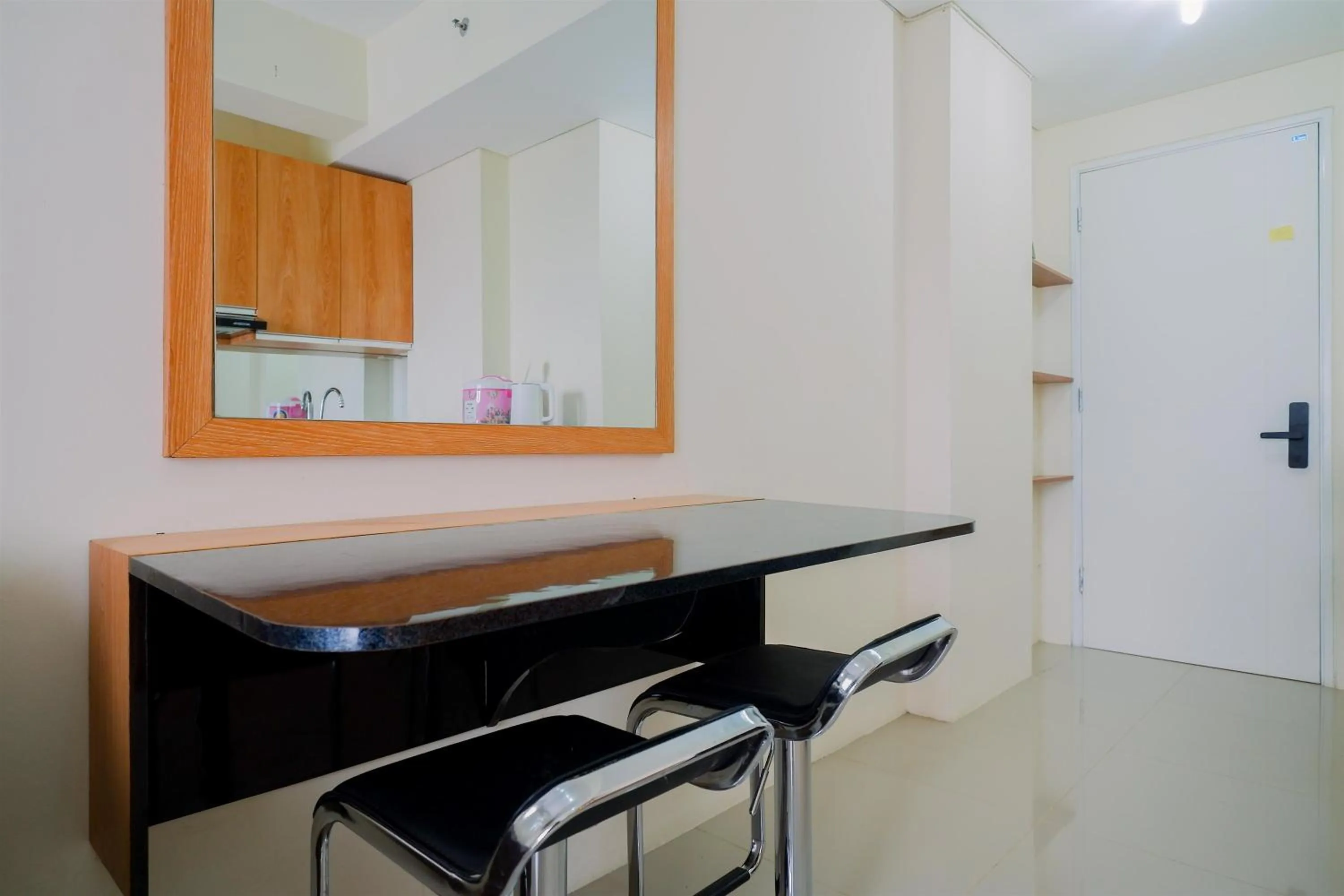 Warm and Cozy Living 2BR Bogorienze Apartment By Travelio