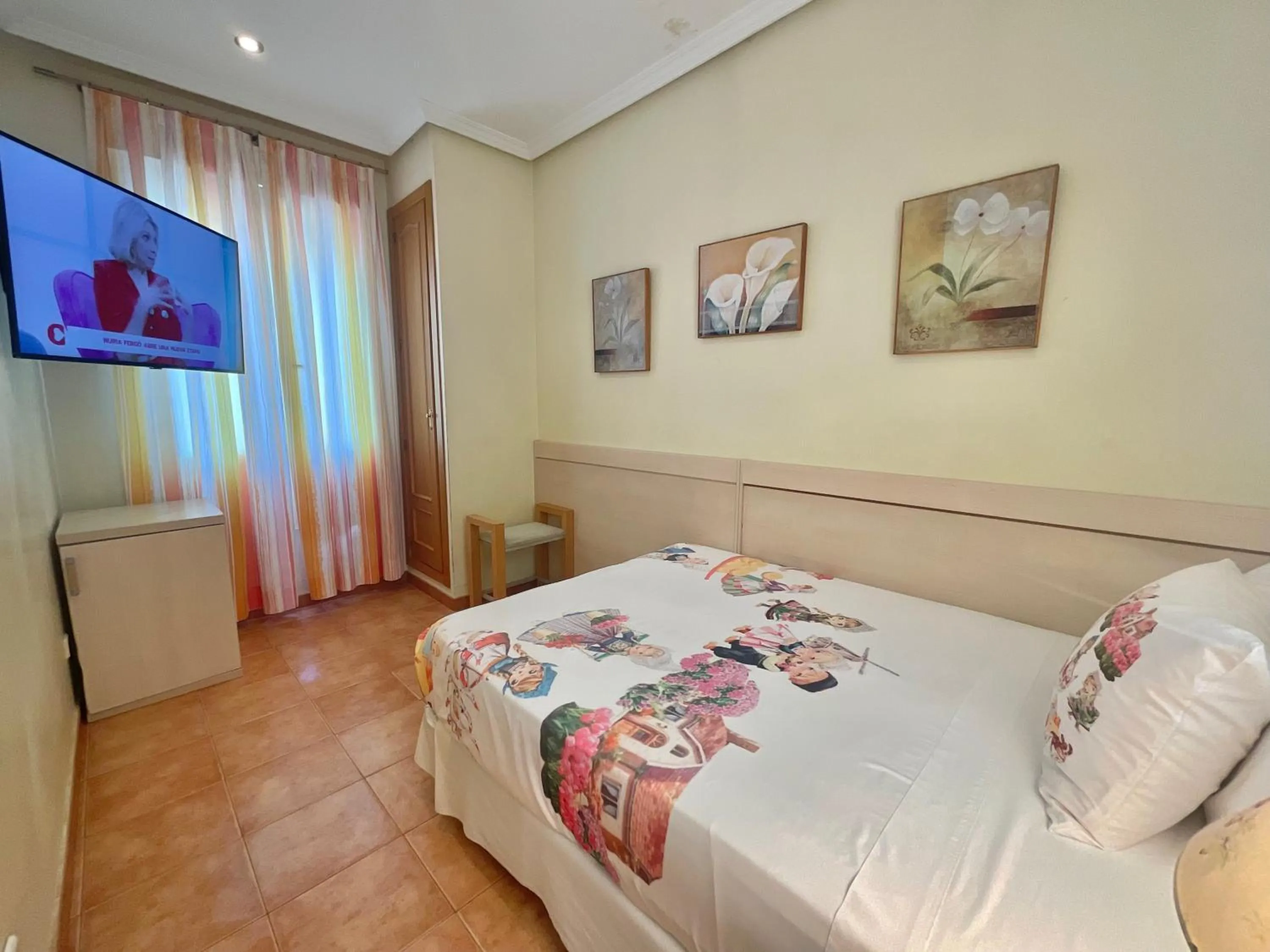 Other, Bed in Luz Madrid Rooms