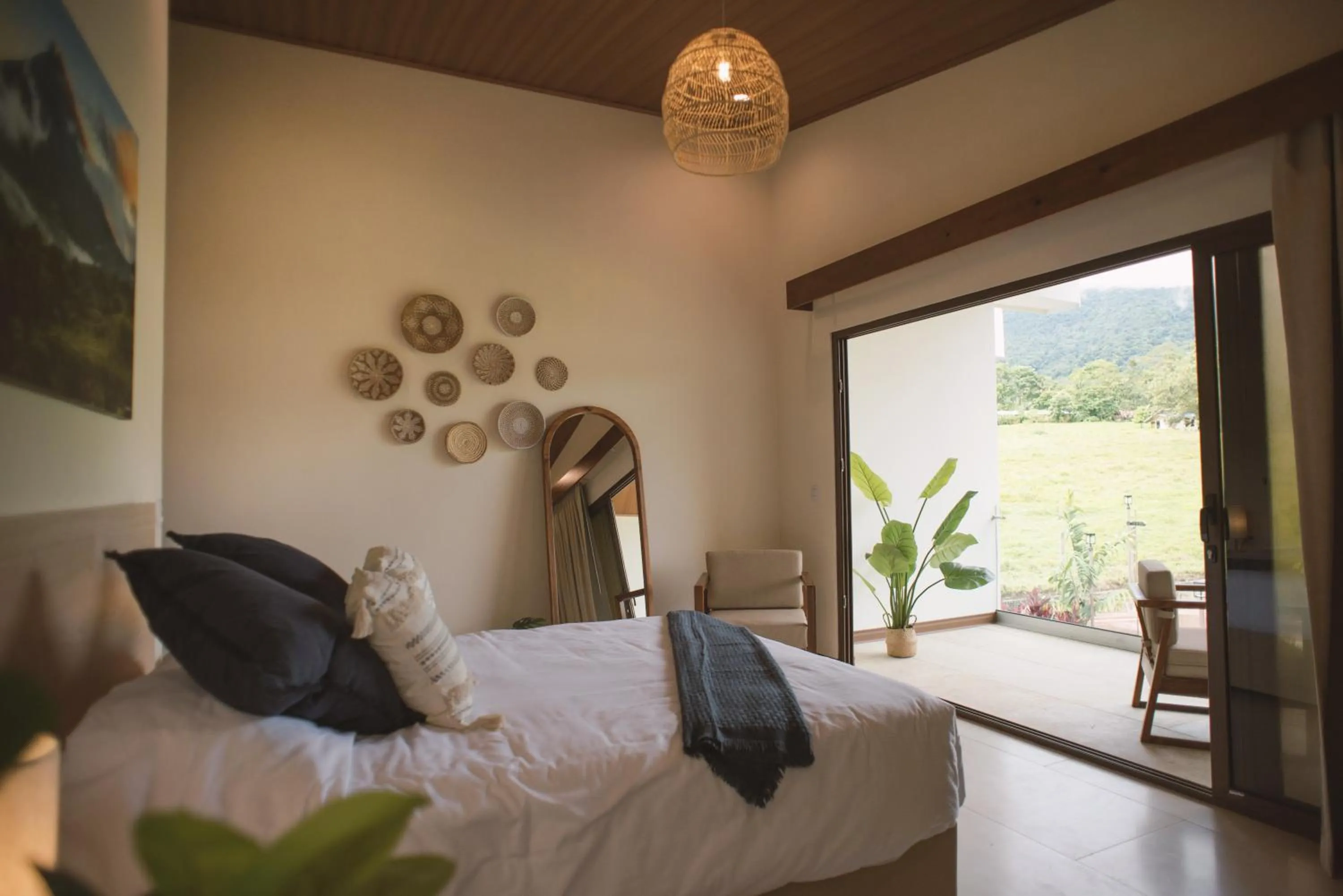 Bedroom, Bed in Fortuna Retreat