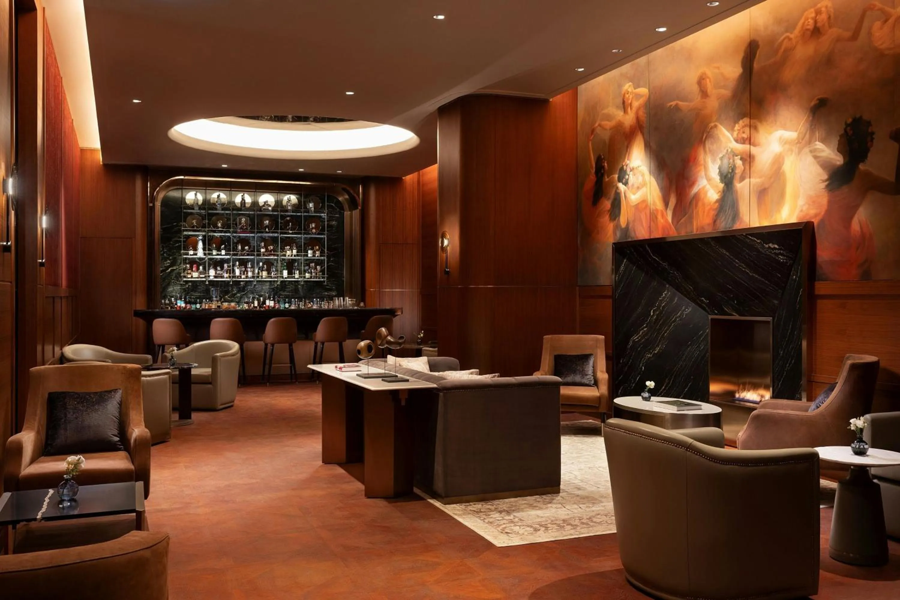 Lounge or bar in The St. Regis Belgrade
