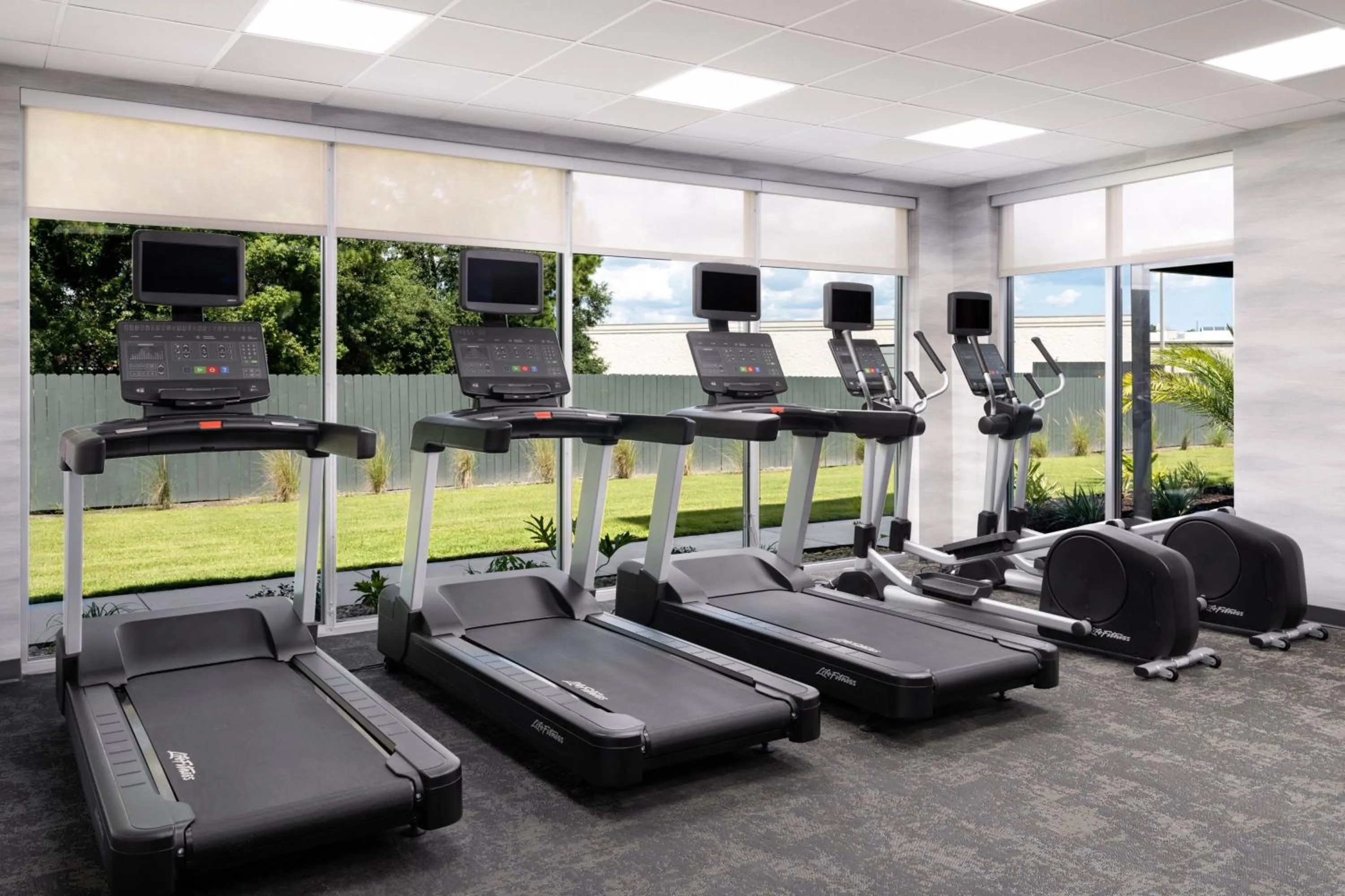 Fitness centre/facilities in Fairfield by Marriott Inn & Suites Waycross