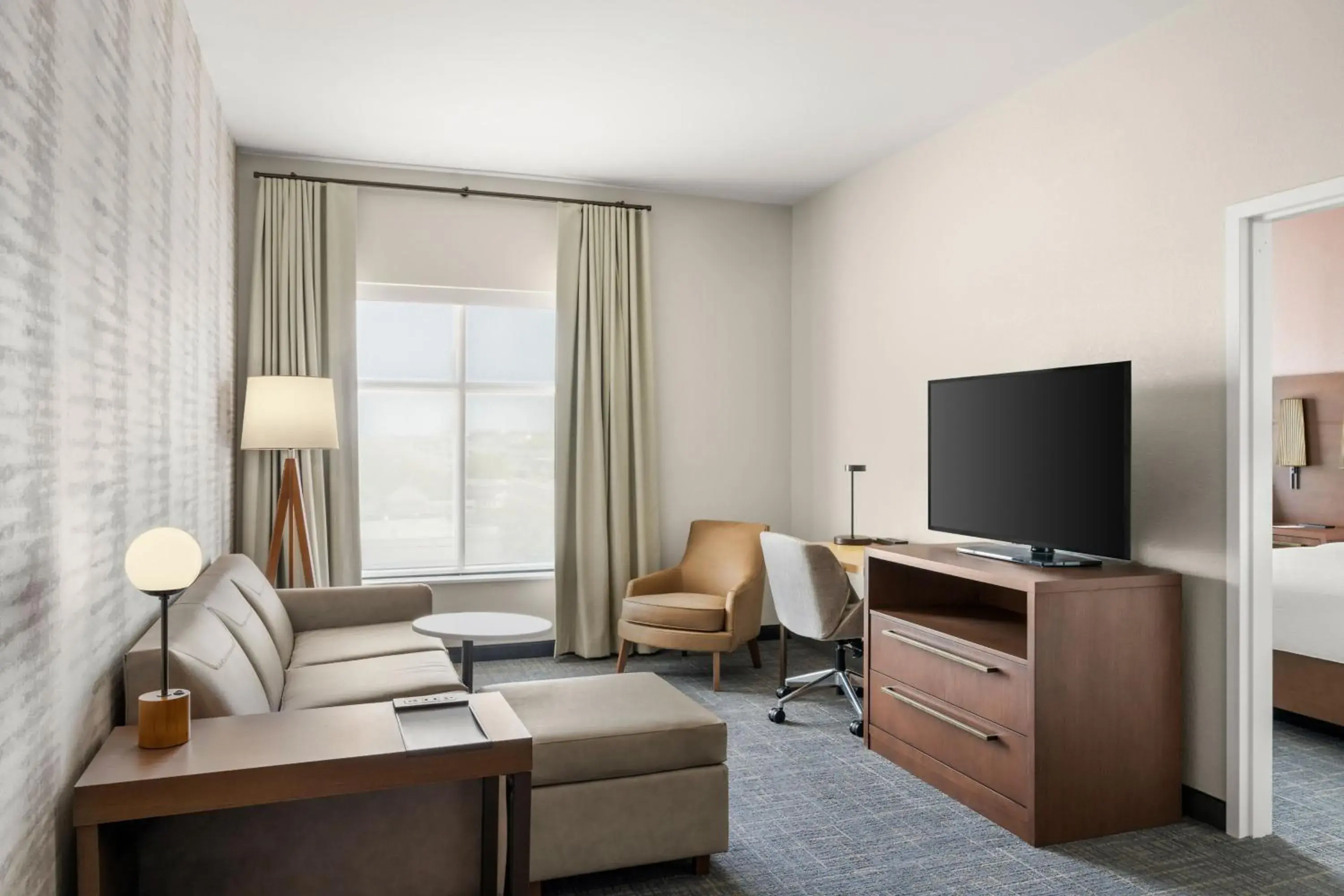 King Room with Skyline View - Hearing Accessible in Residence Inn by Marriott Milwaukee Brookfield at Poplar Creek King Room with Skyline View - Hearing Accessible in Residence Inn by Marriott Milwaukee Brookfield at Poplar Creek