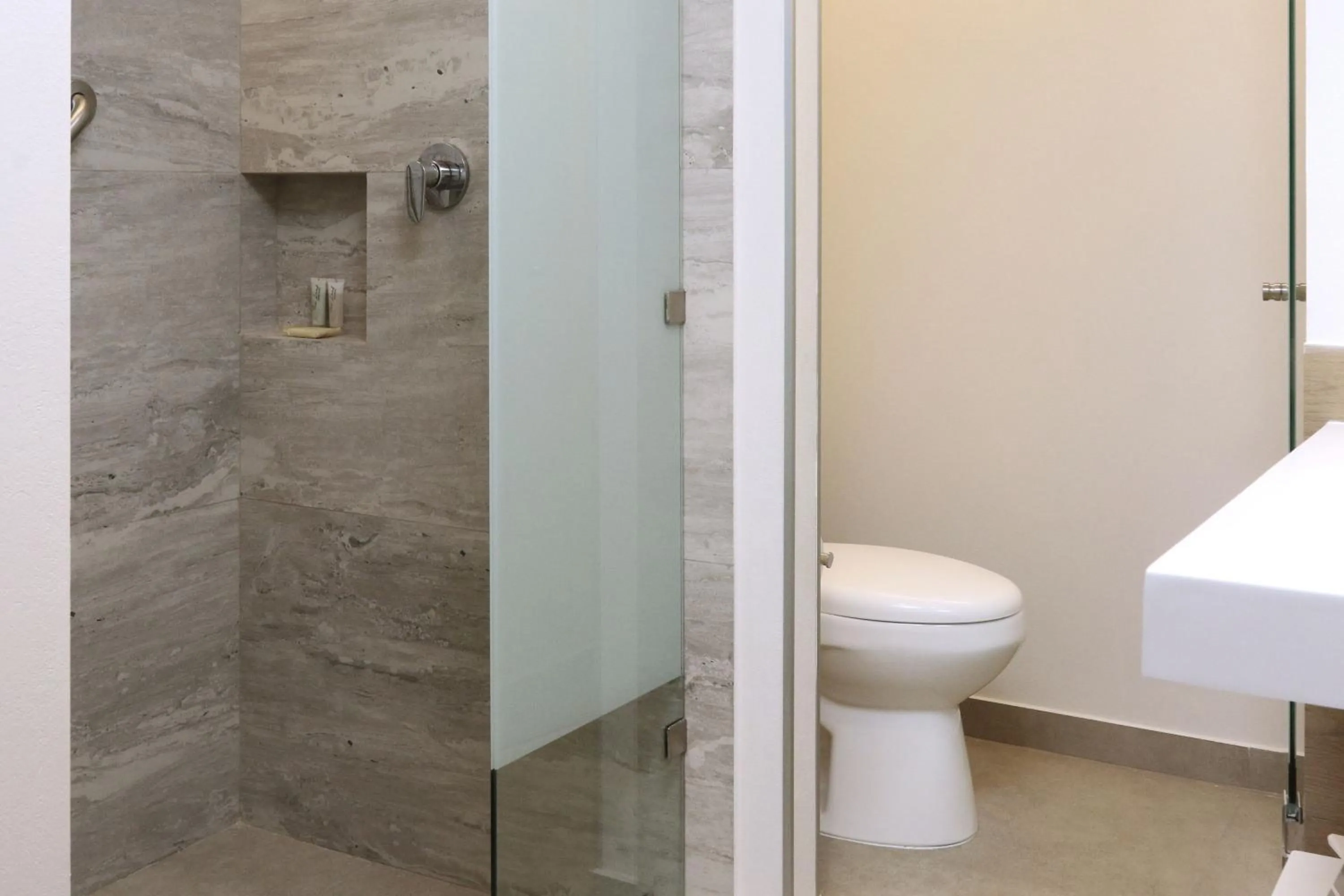 Bathroom in City Express Plus by Marriott Monterrey Centro