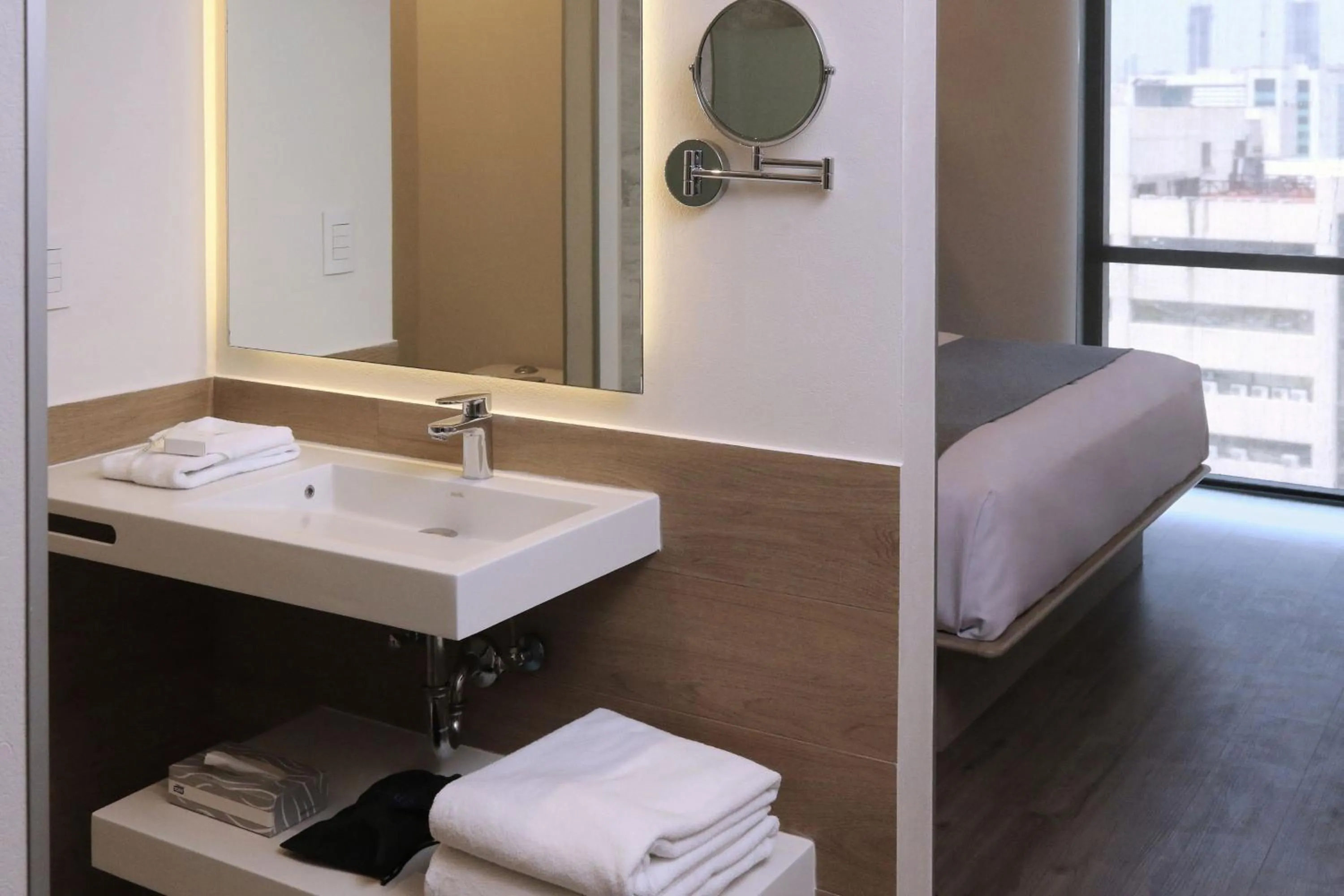 Bathroom, Bed in City Express Plus by Marriott Monterrey Centro