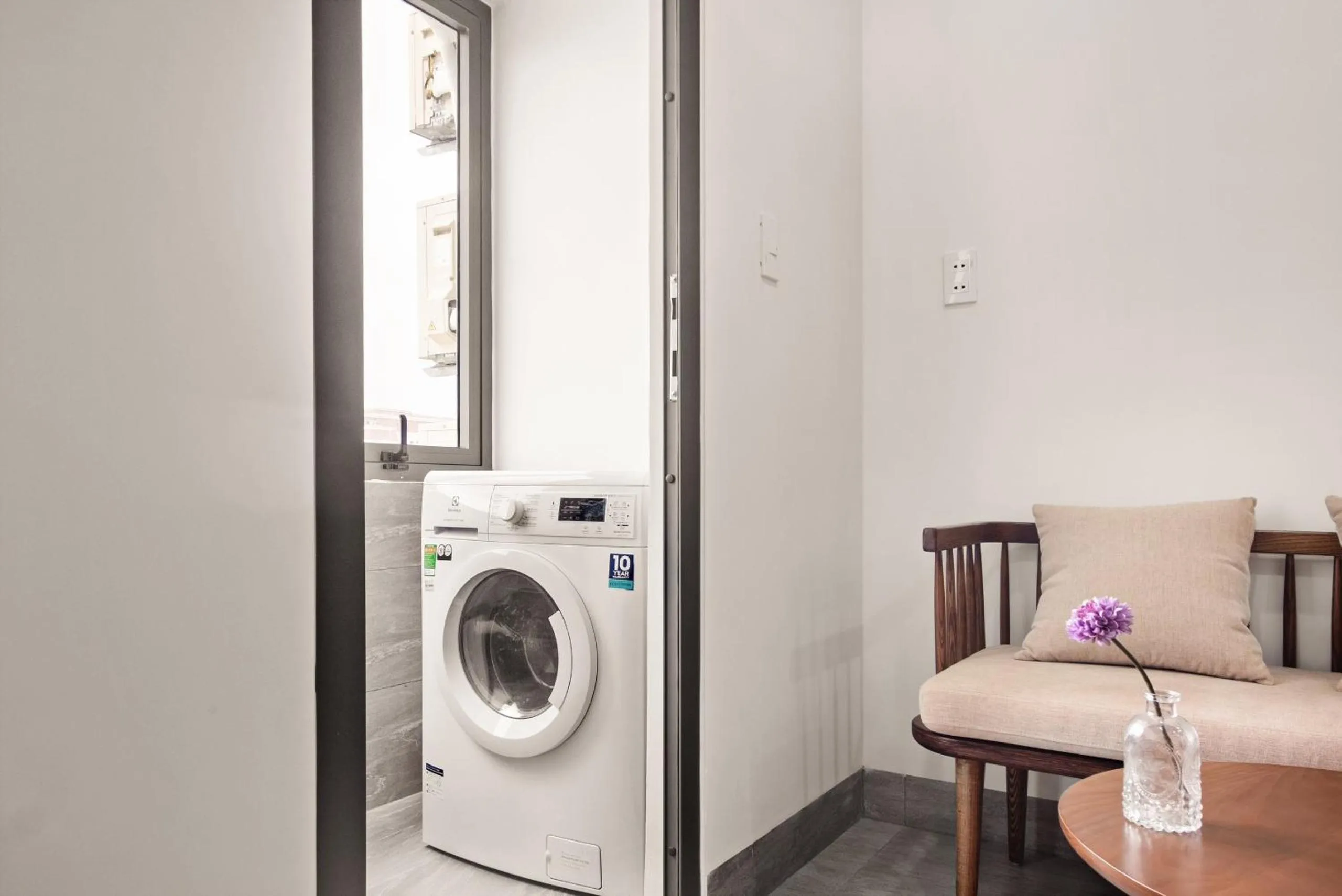 washing machine in Hoàng Thịnh Hotel & Apartment Danang