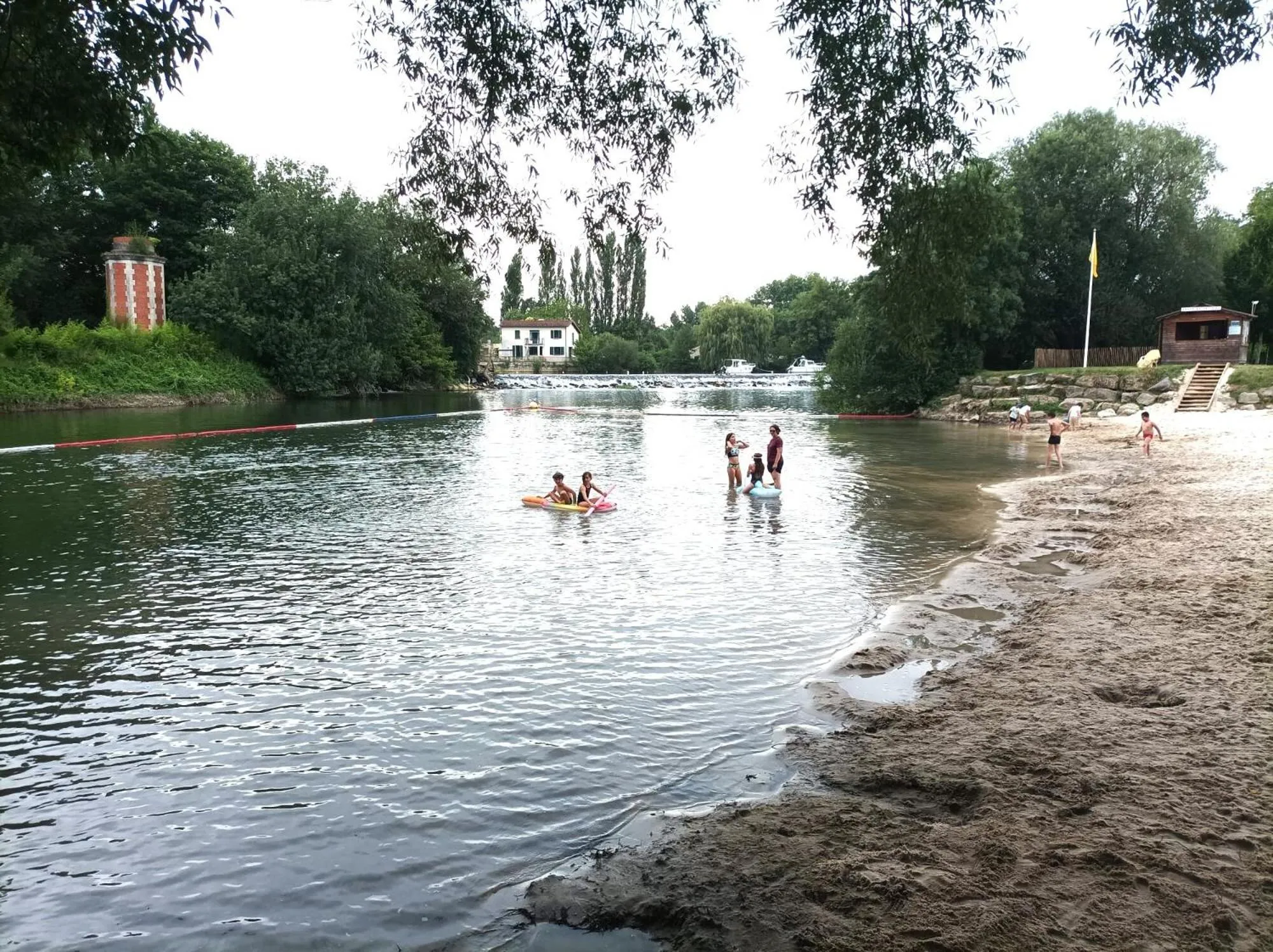 Activities in Au son de l'eau