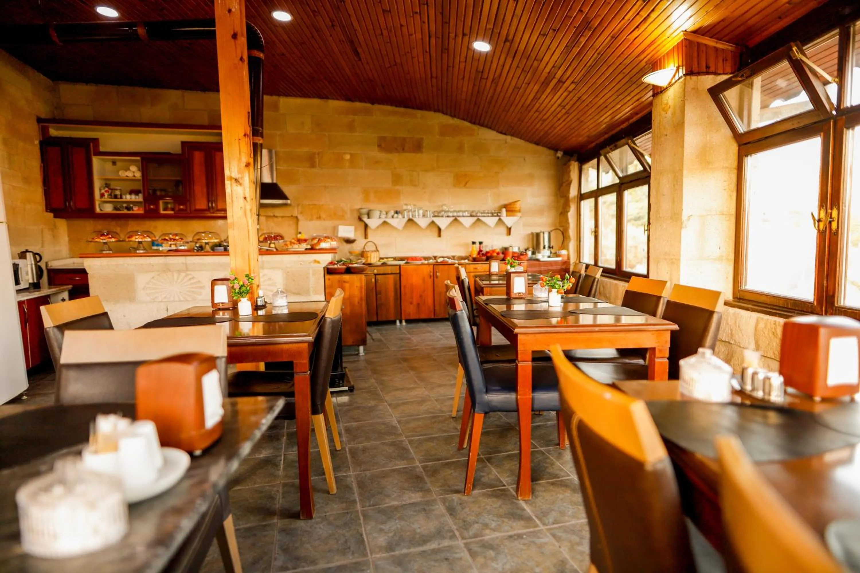 Restaurant/places to eat in Güven Cave Hotel