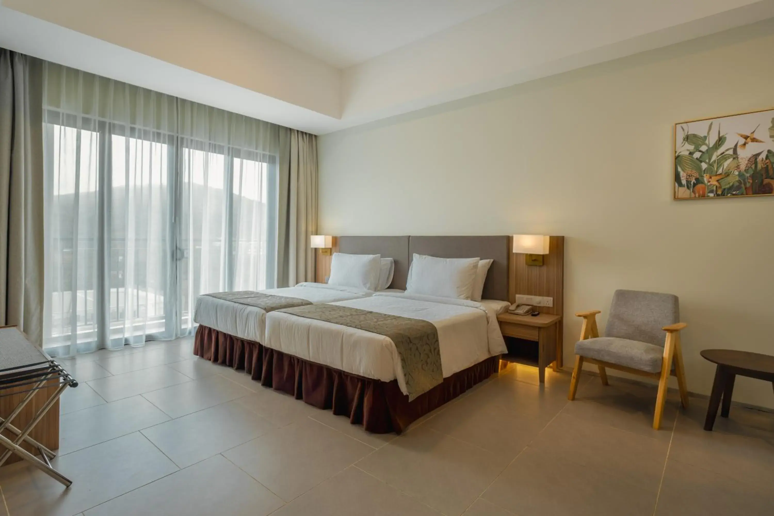 Studio Residence Hollywood Twin in Zenith Suites Cameron Studio Residence Hollywood Twin in Zenith Suites Cameron