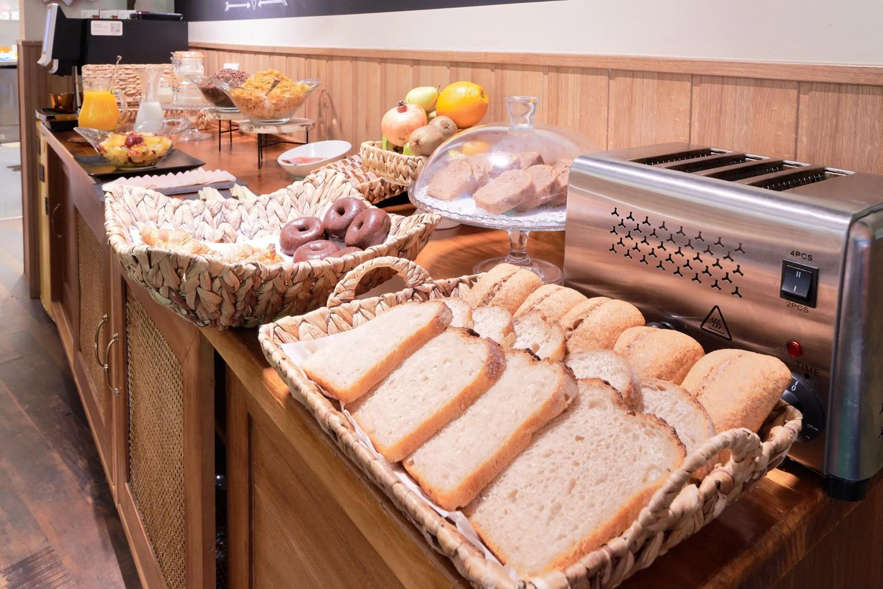 Breakfast in Blume Cruz Suites