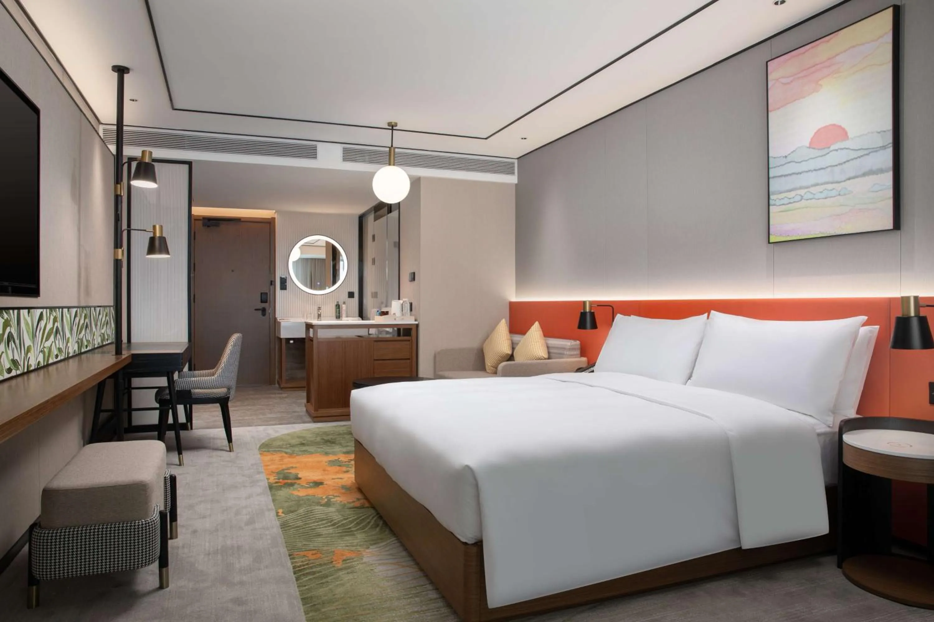Living room, Bed in Hilton Garden Inn Beihai Jiafu