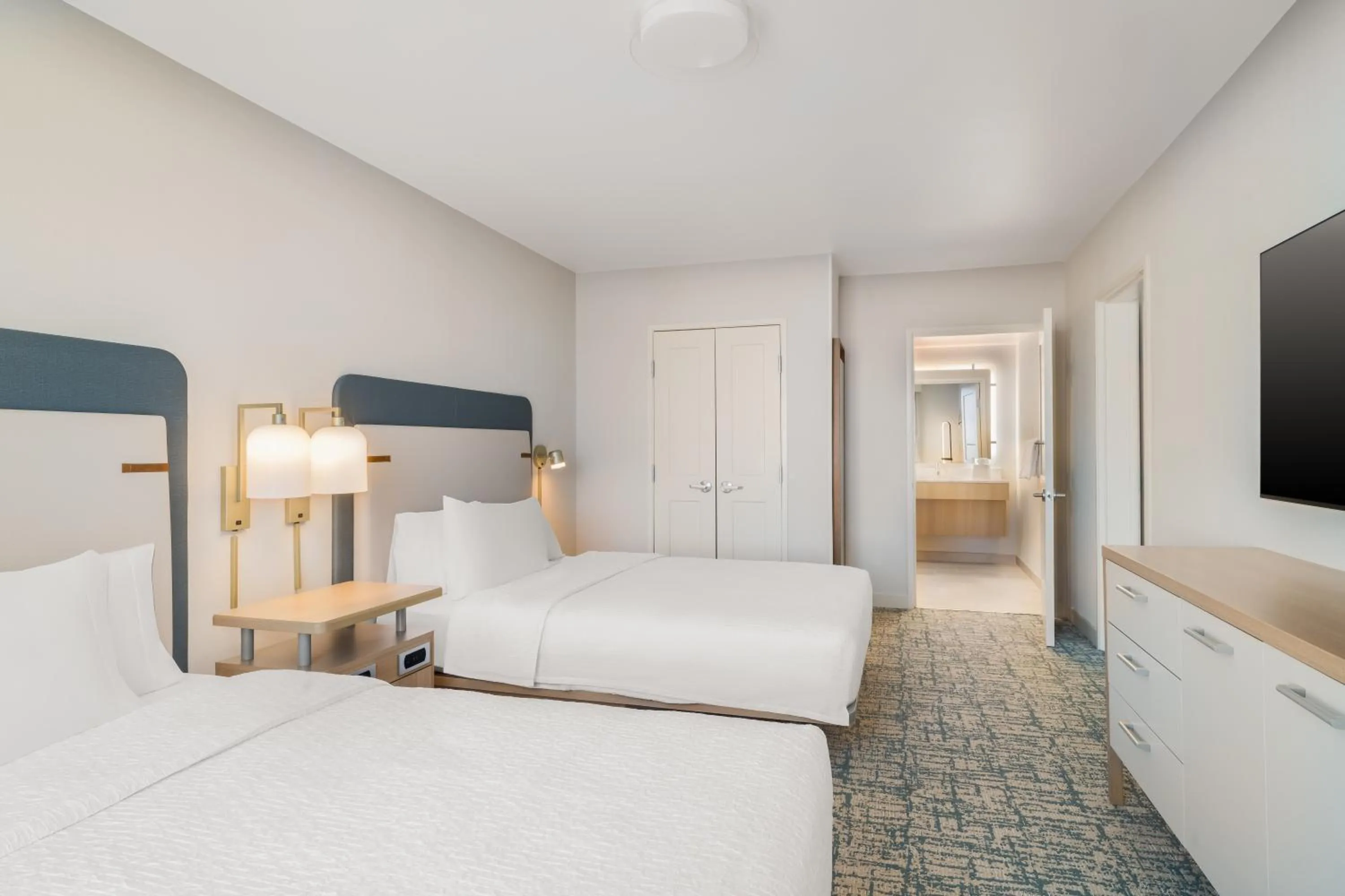 Bed in Homewood Suites By Hilton Thornton Denver