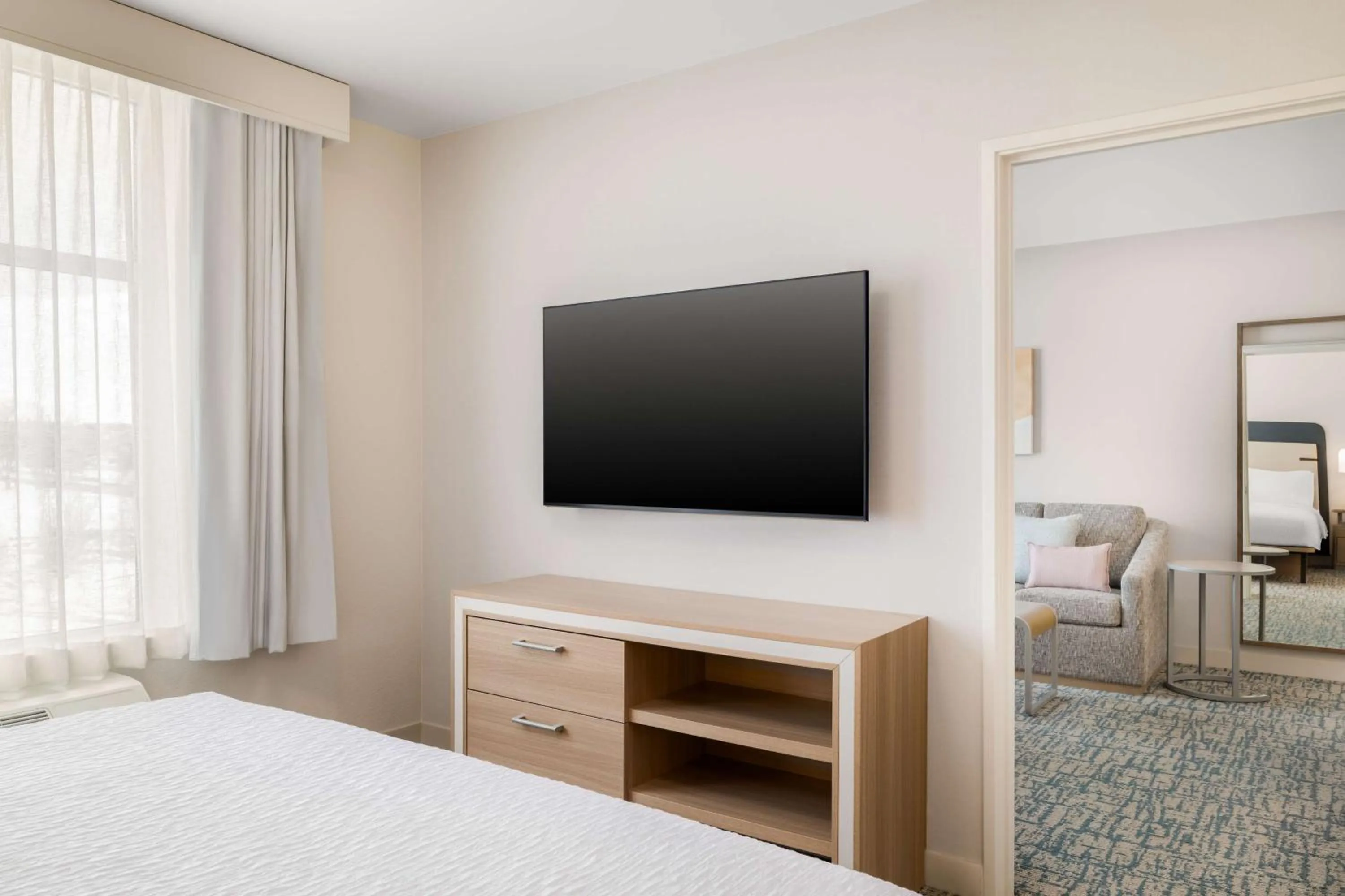 Bedroom, Bed in Homewood Suites By Hilton Thornton Denver