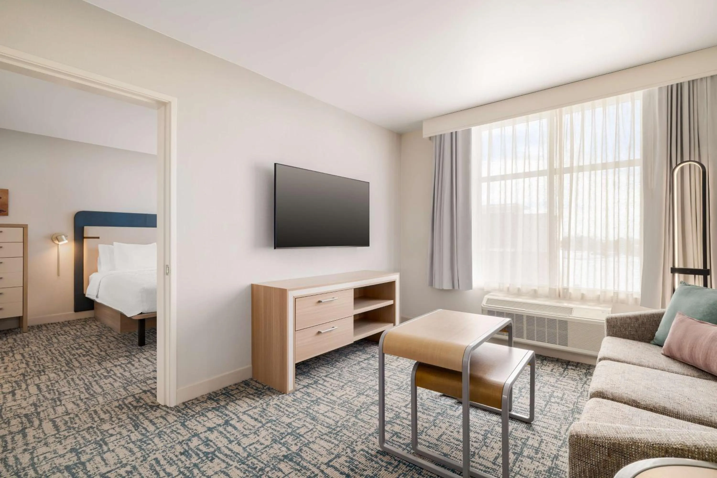 Living room, Bed in Homewood Suites By Hilton Thornton Denver