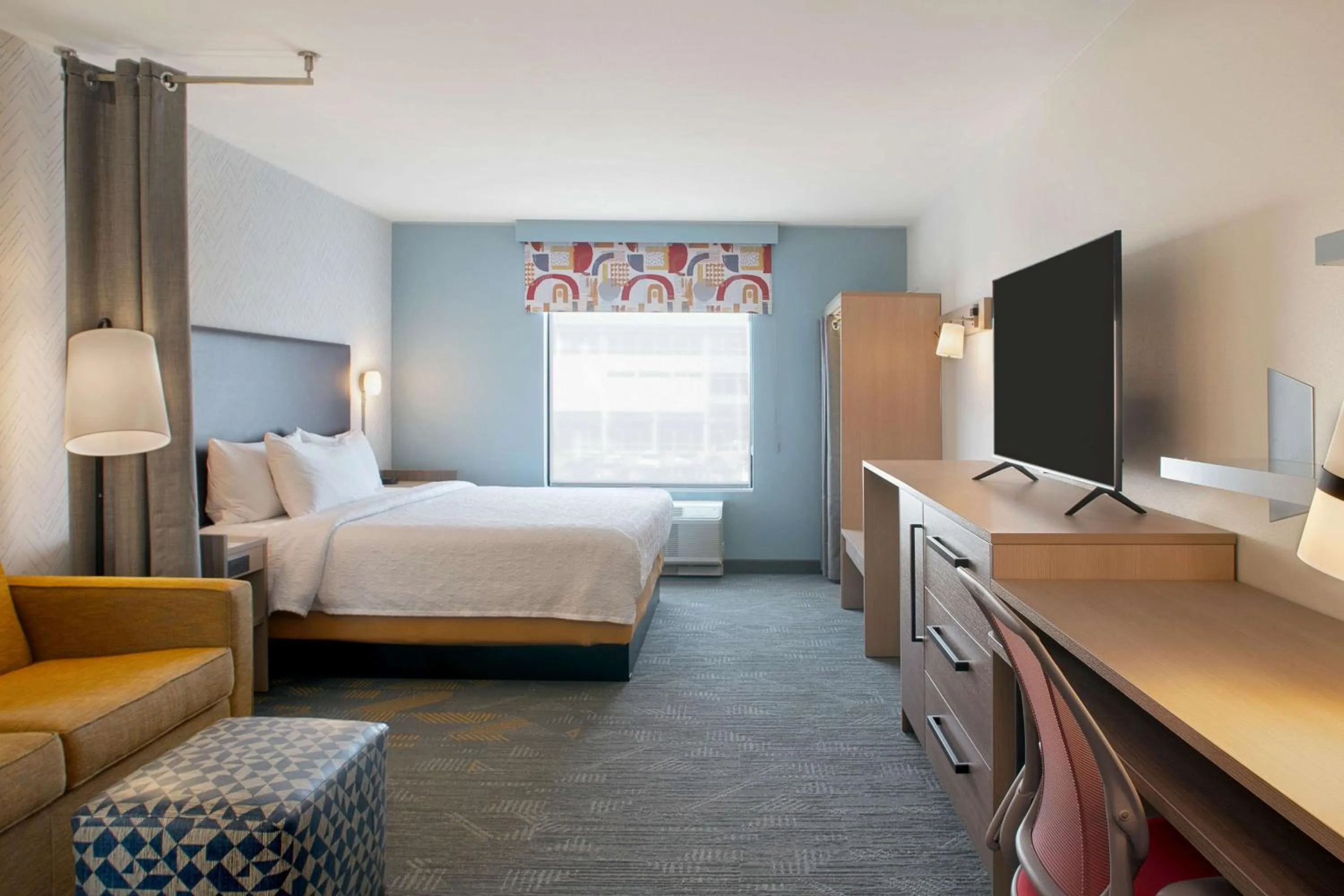 Bed in Home2 Suites By Hilton Little Rock Midtown Medical Center