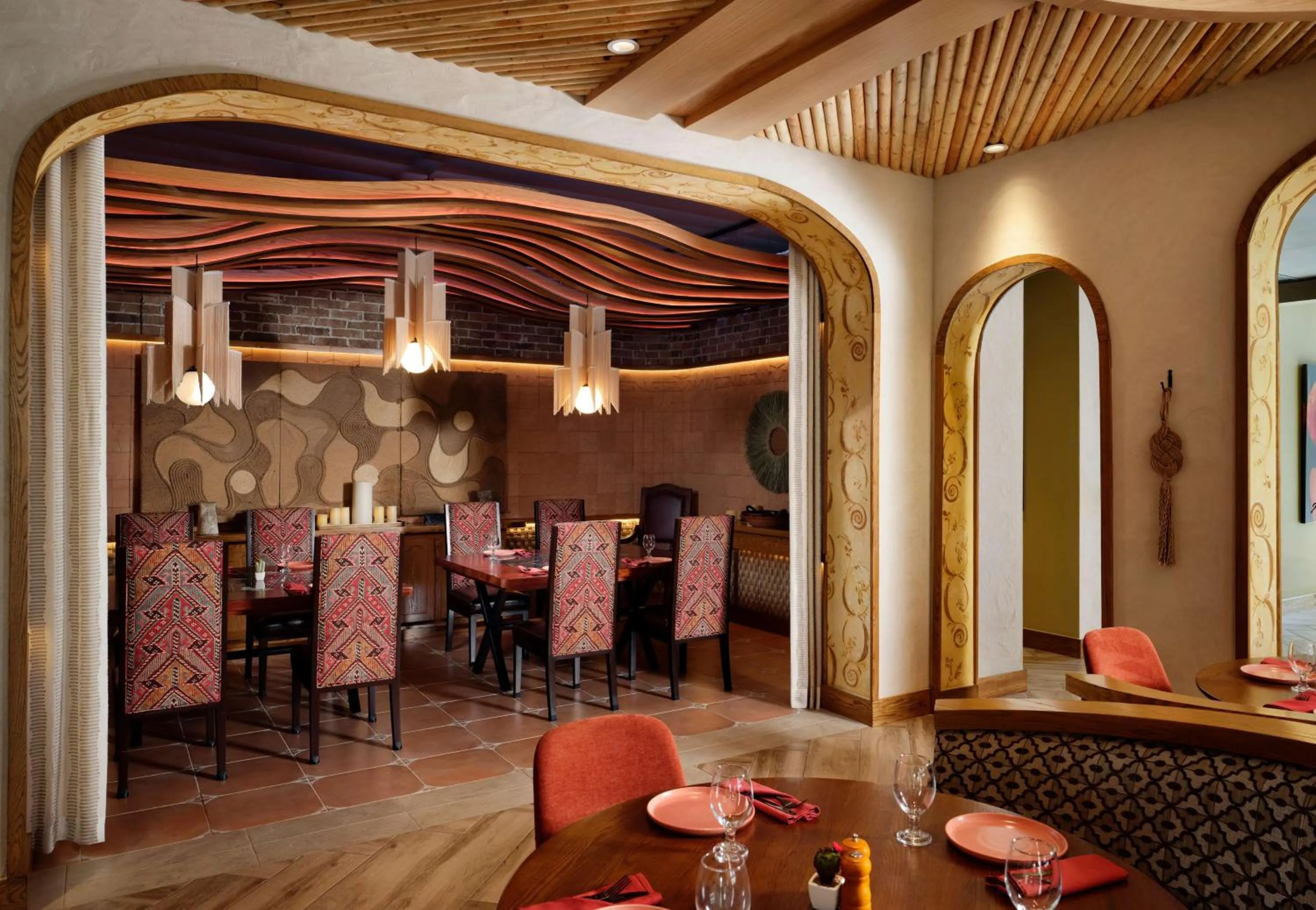 Restaurant/places to eat in Sanctity Hotel Rancho Cucamonga, Tapestry Collection Hilton