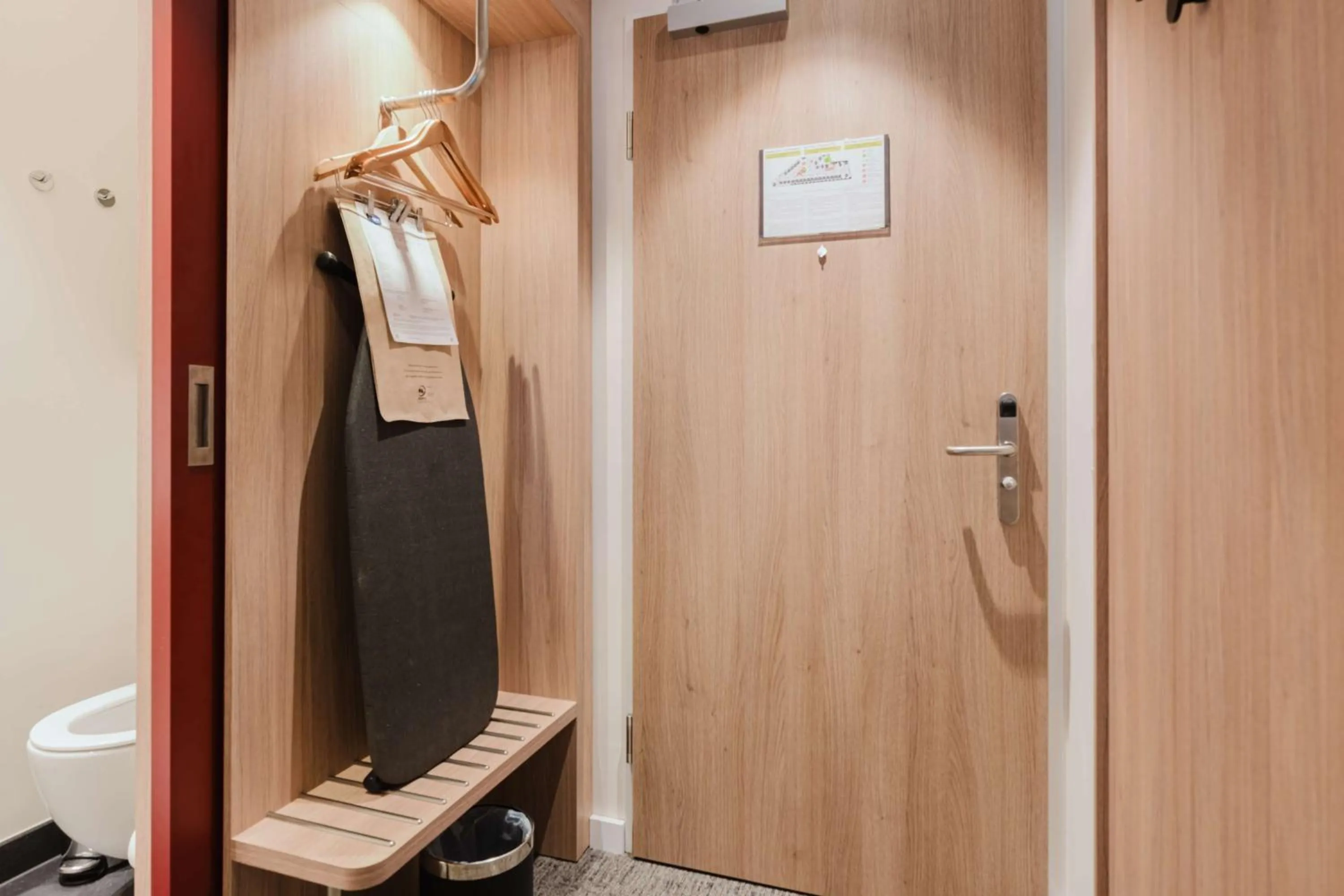 Photo of the whole room in Hampton By Hilton Vienna City West