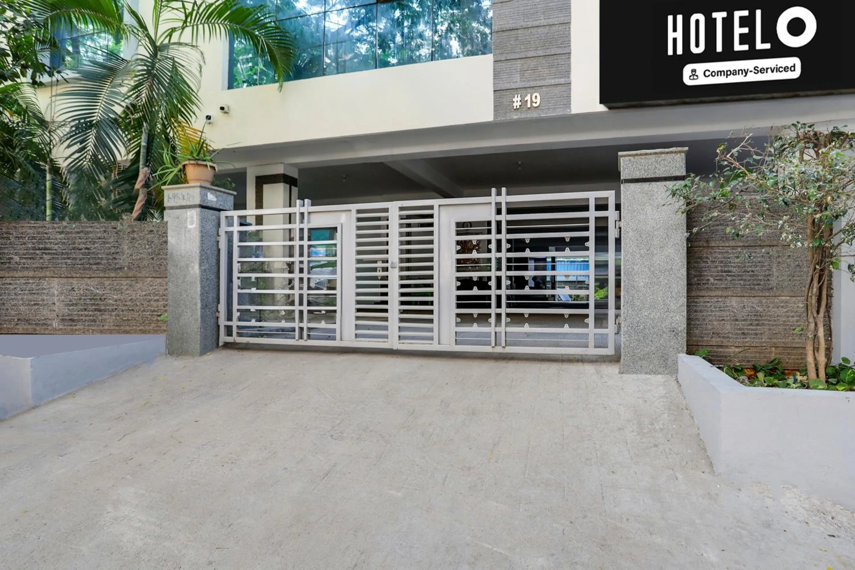 Facade/entrance in Super Hotel O Madhapur VIP Hills