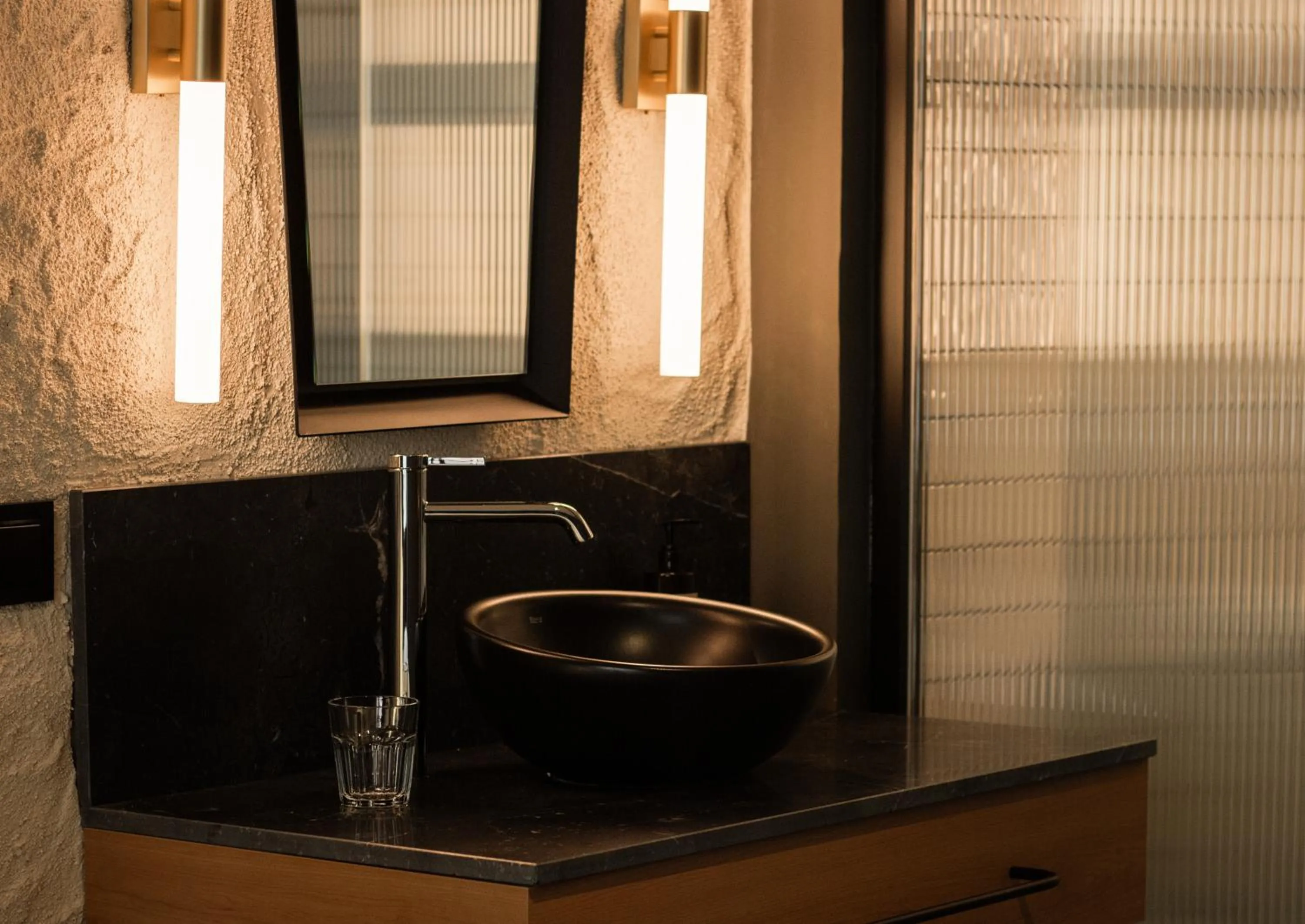 Bathroom in Letoh Letoh Bilbao