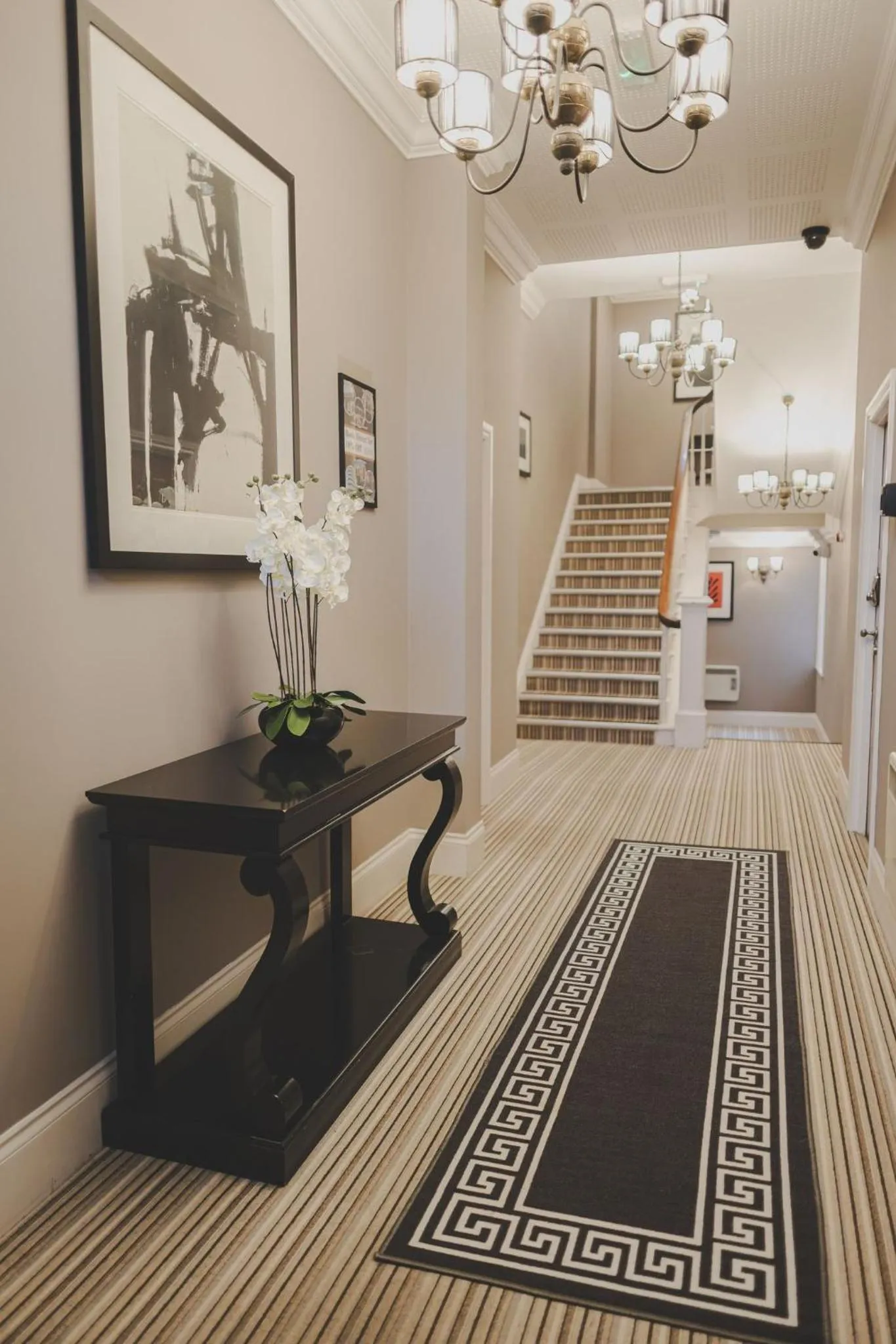 Kensington House by Warren Collection