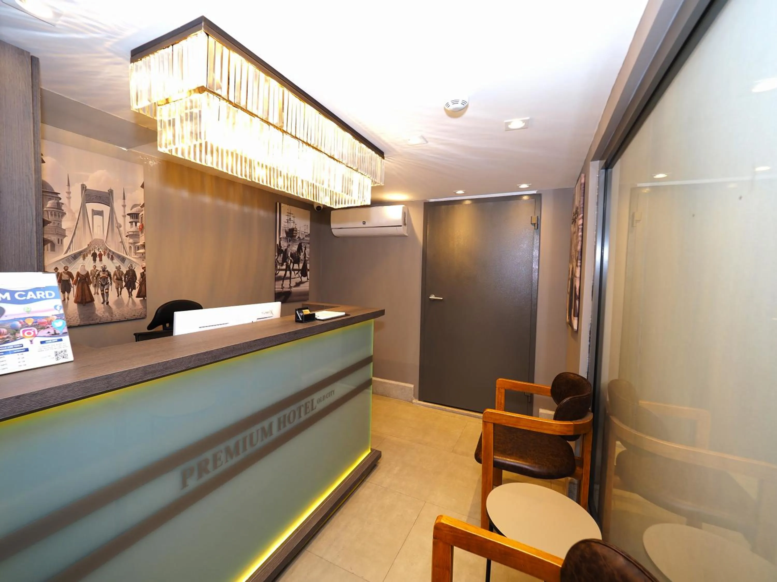Lobby or reception in Premium Hotel Old City