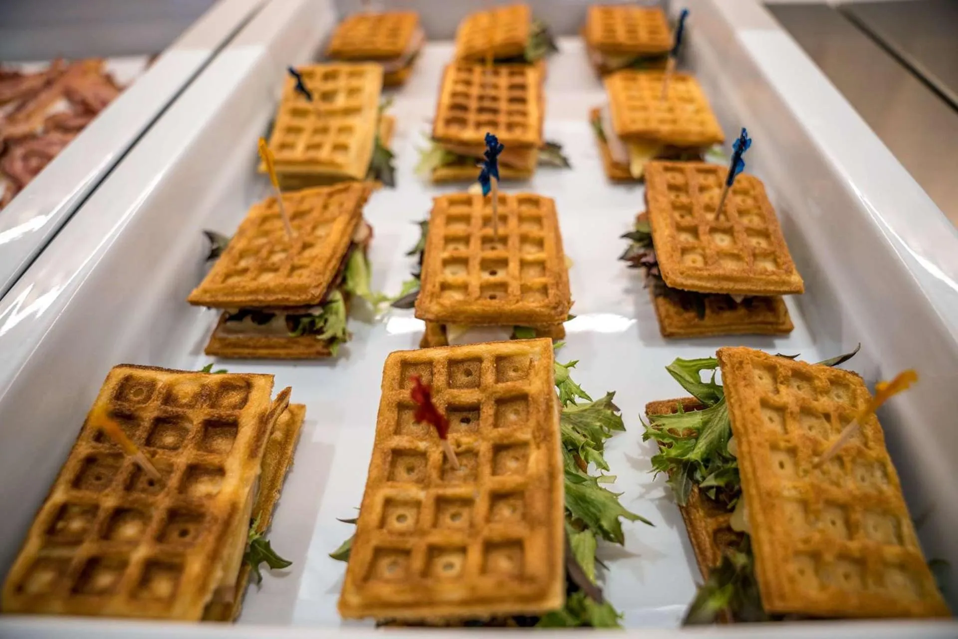 Dining area in Hampton By Hilton Locarno