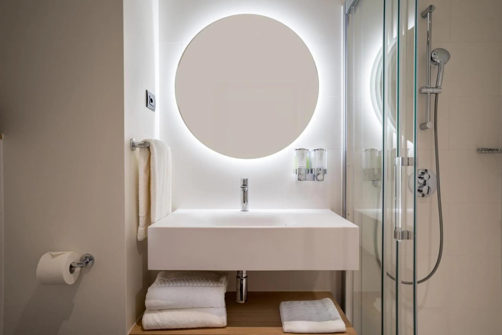 Bathroom in Hampton By Hilton Locarno