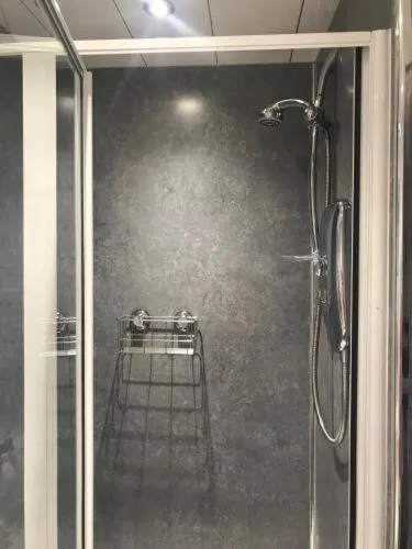 Shower in Daviot Guest House