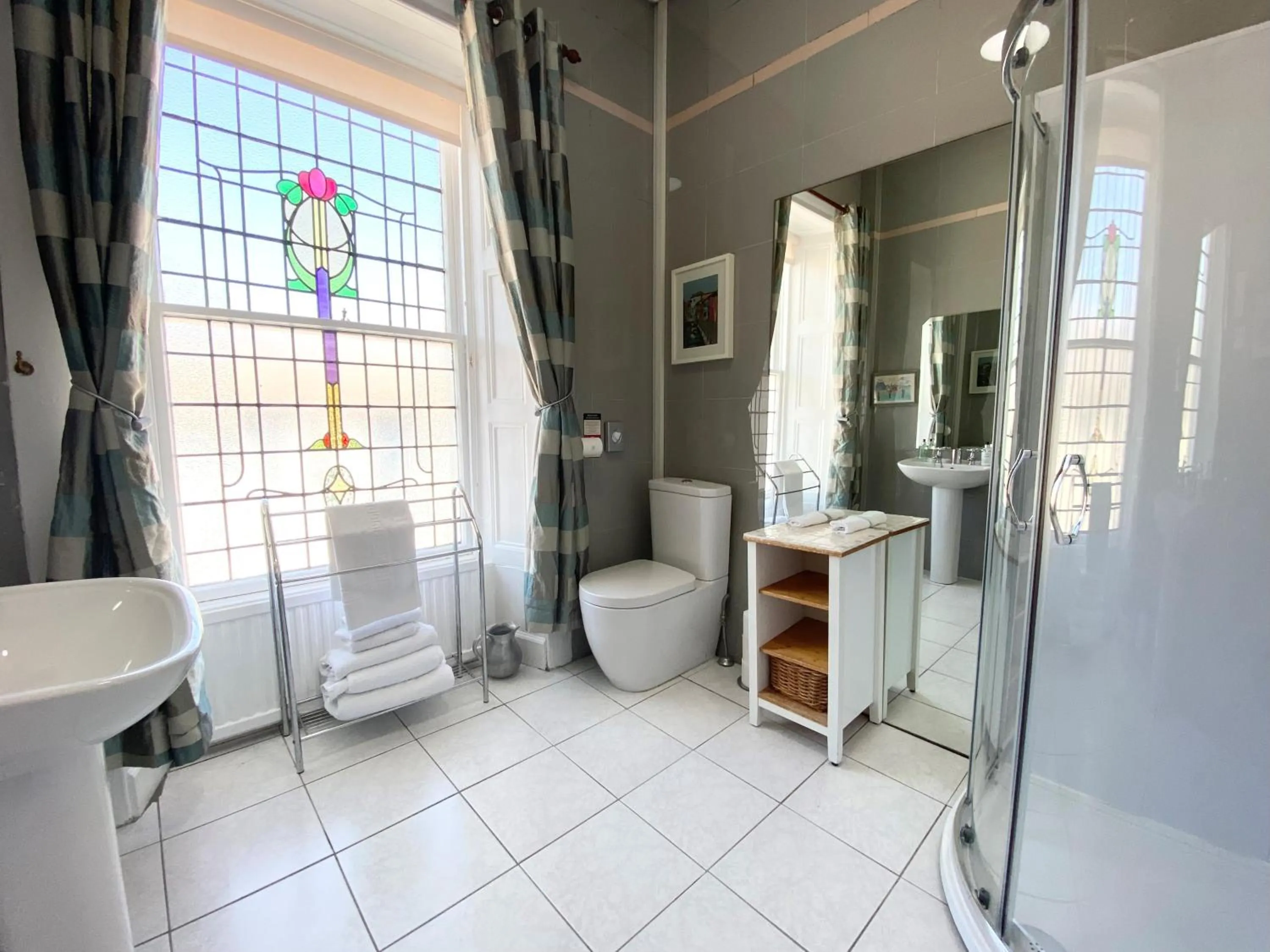 Bathroom in Daviot Guest House