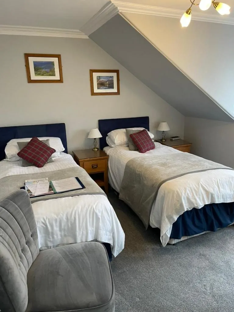 Bedroom, Bed in Daviot Guest House
