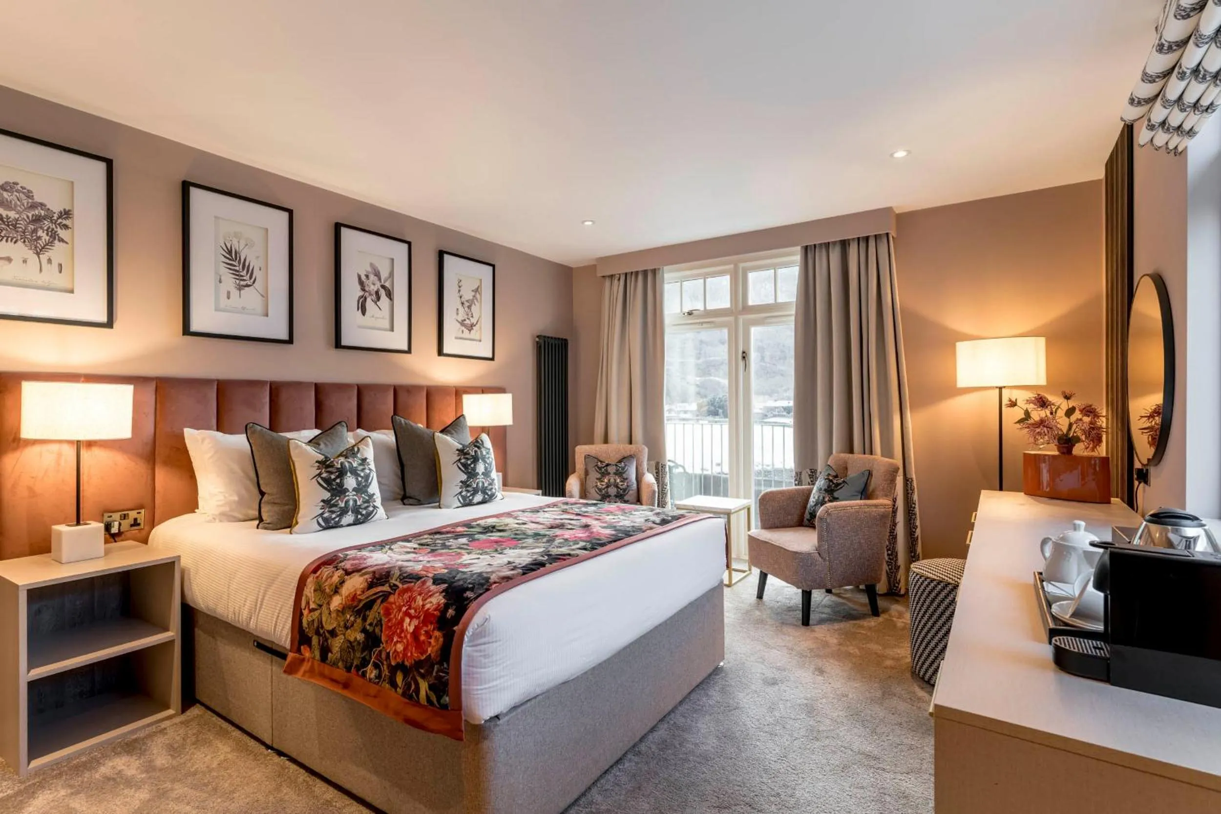 Bedroom, Bed in Borrowdale Gates Hotel