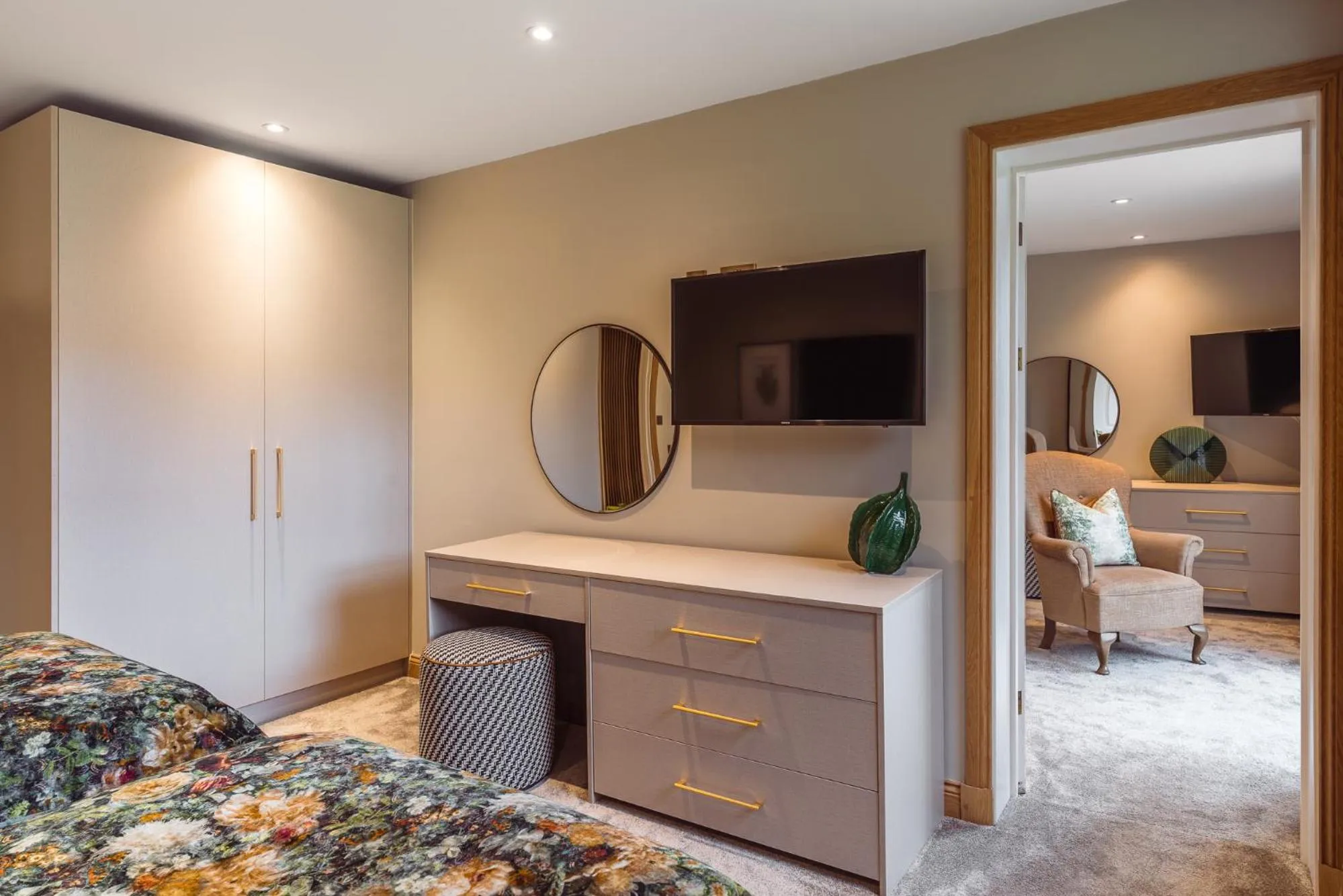 Bedroom, Bed in Borrowdale Gates Hotel