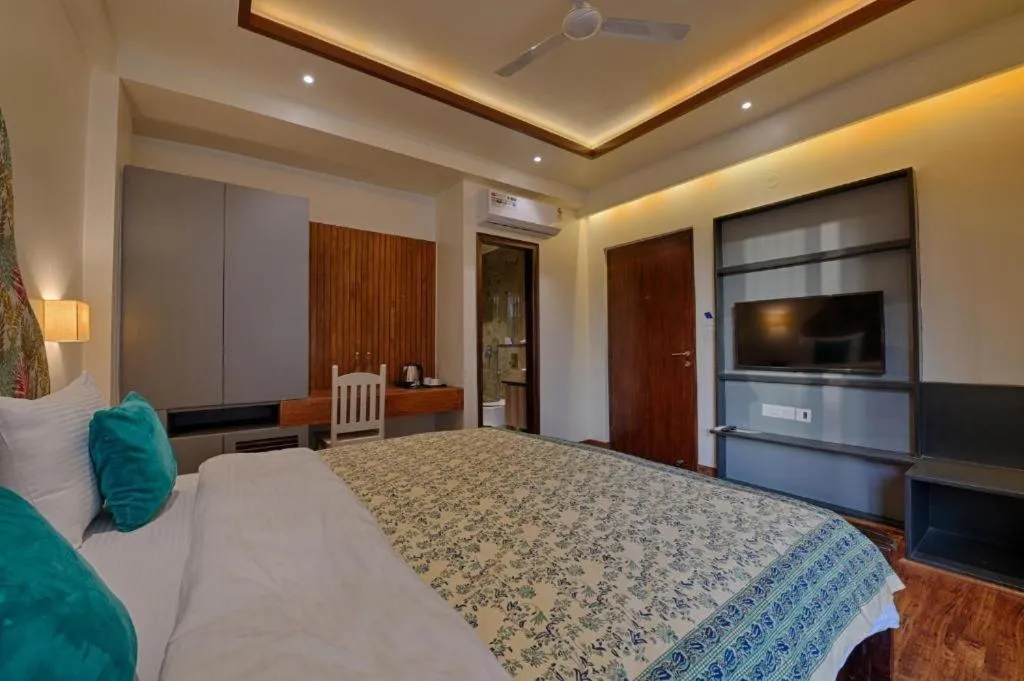 Bed in Gulmohar Mansion - A Boutique Stay